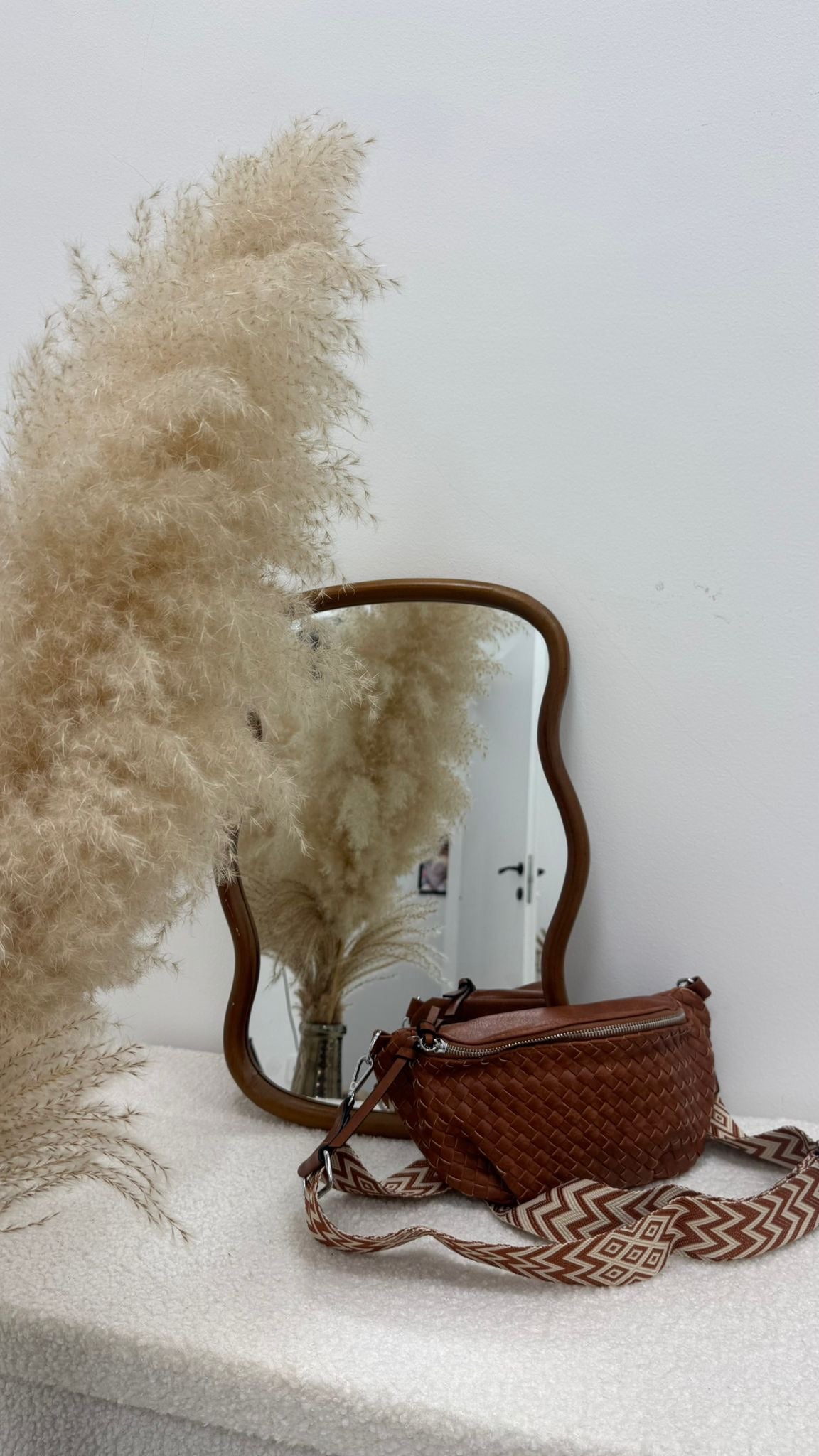 Bag Marsupio Weave Cuoio