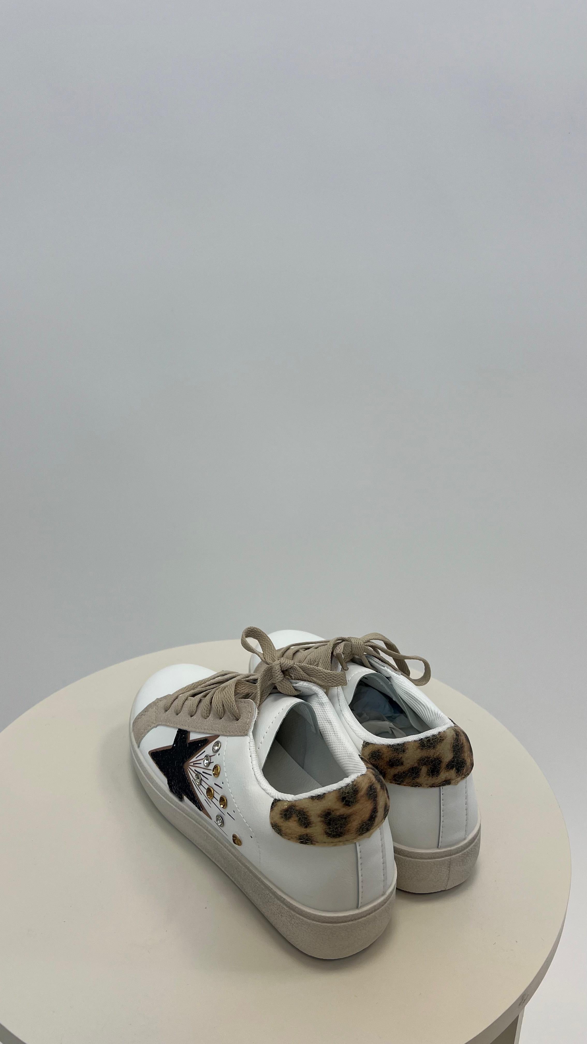 Sneakers Inspo Leopard