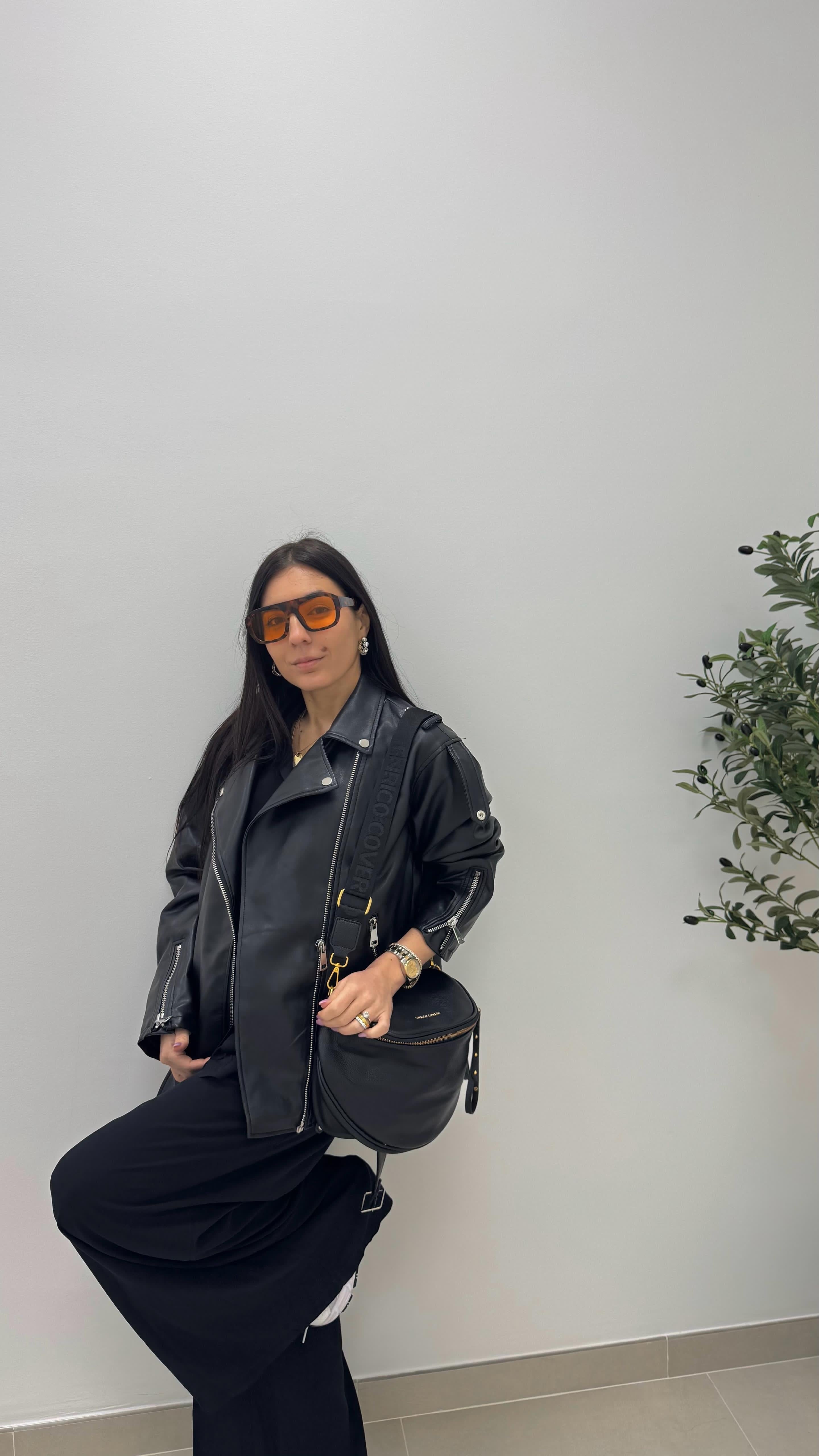 Chiodo Oversize Black