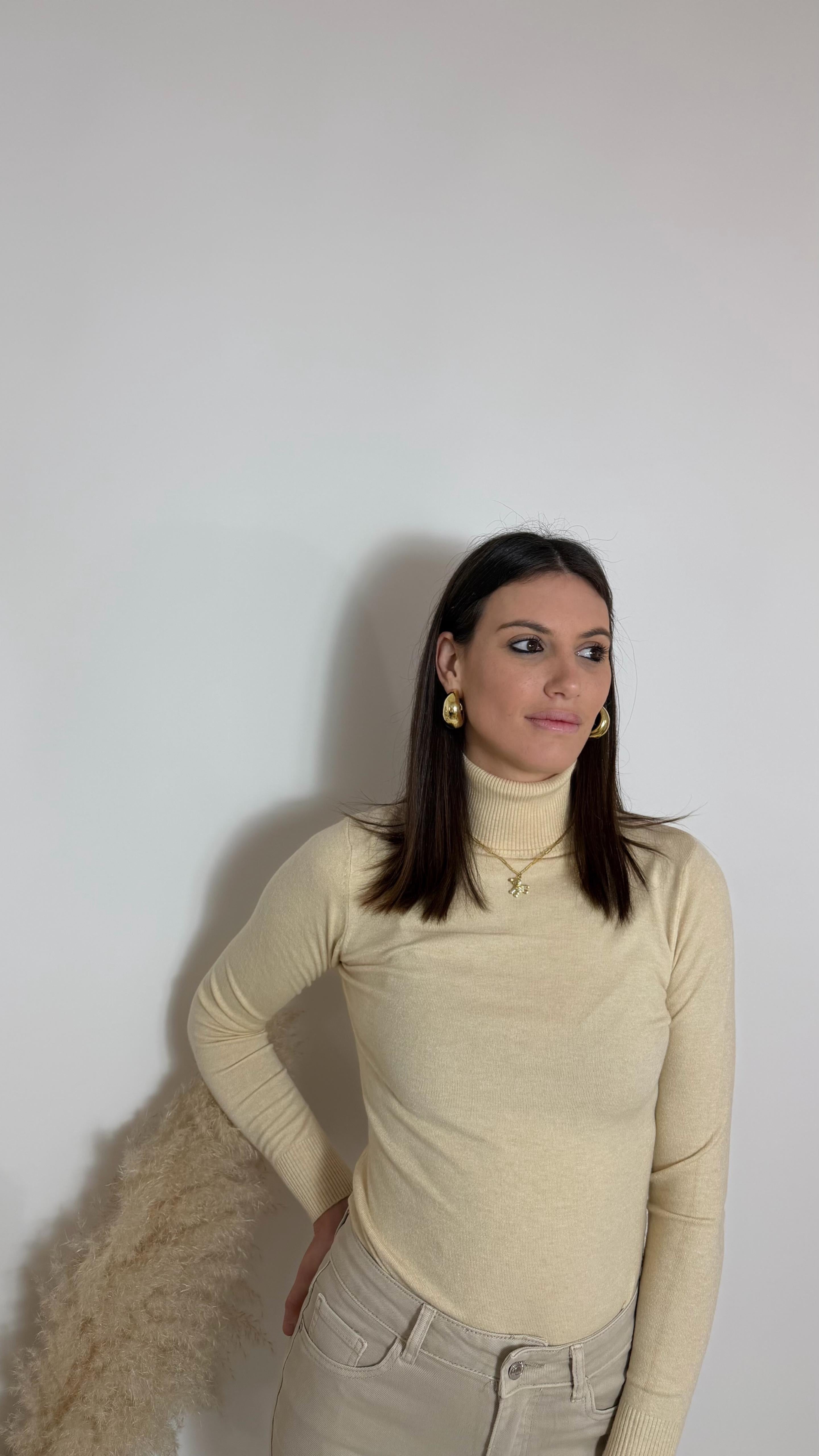 Pull Be You Collo Alto Crema