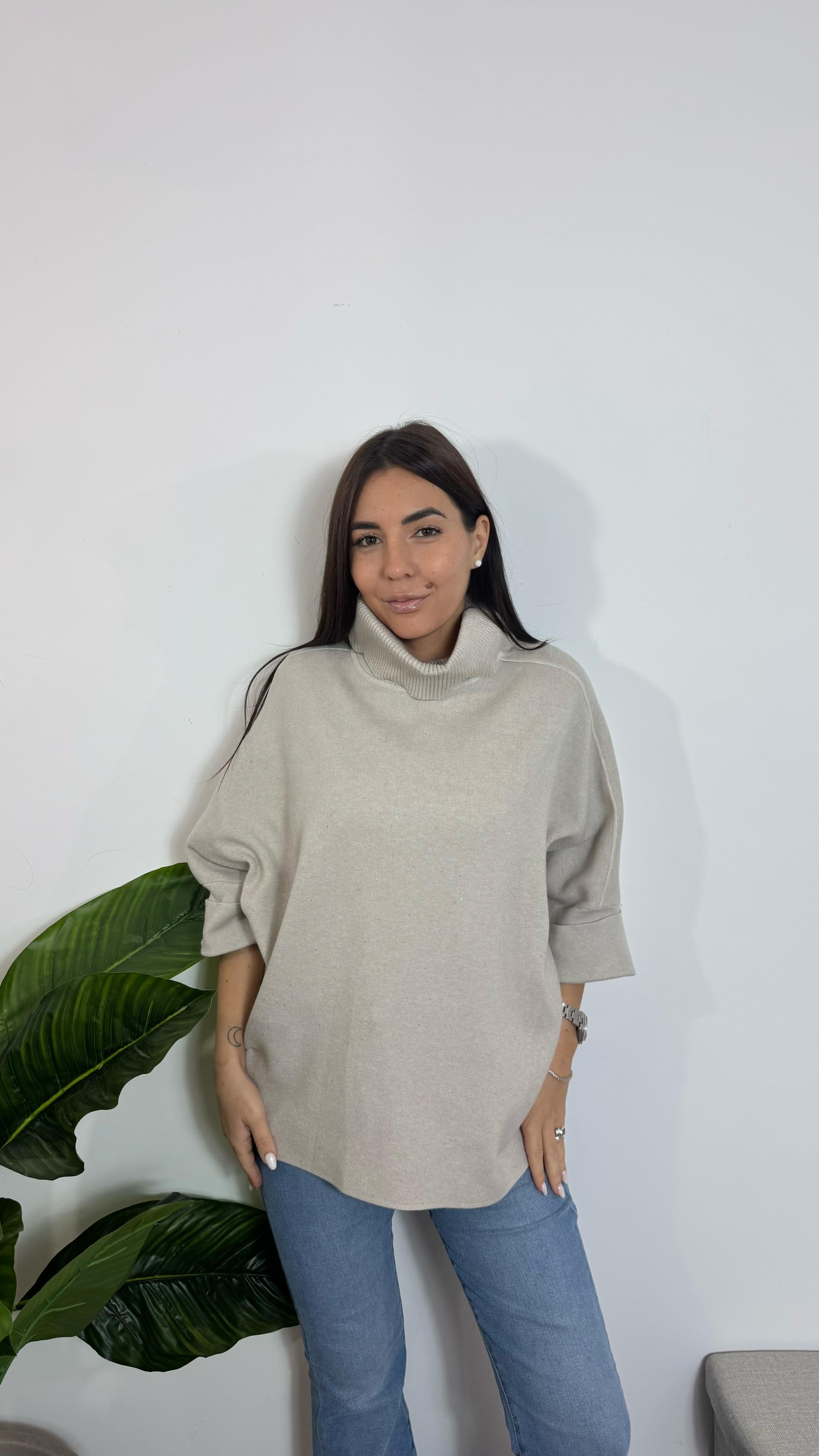 Pull Oversize Punti Luce Nude