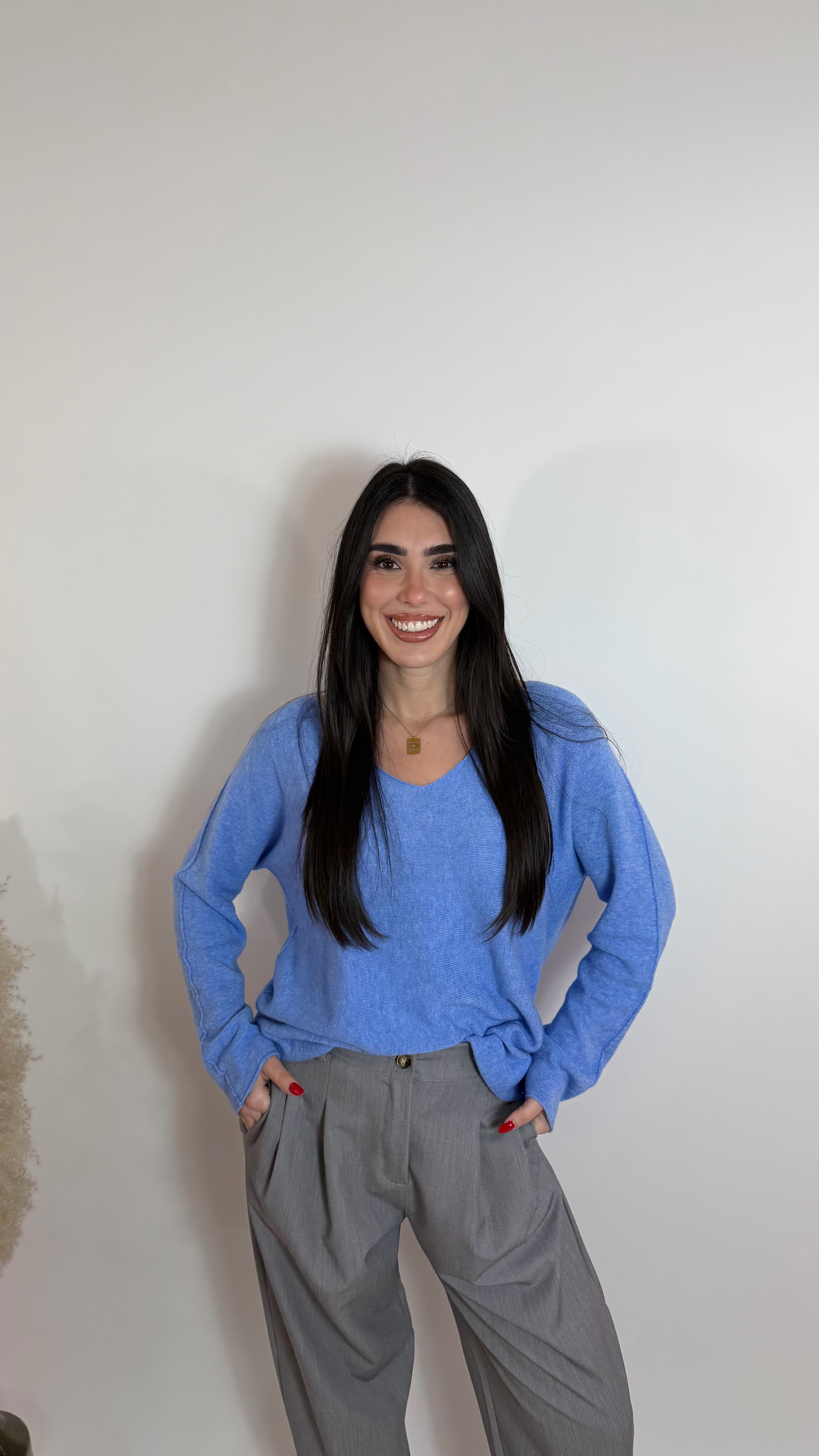 Pull Viscosa Scollo V Celeste