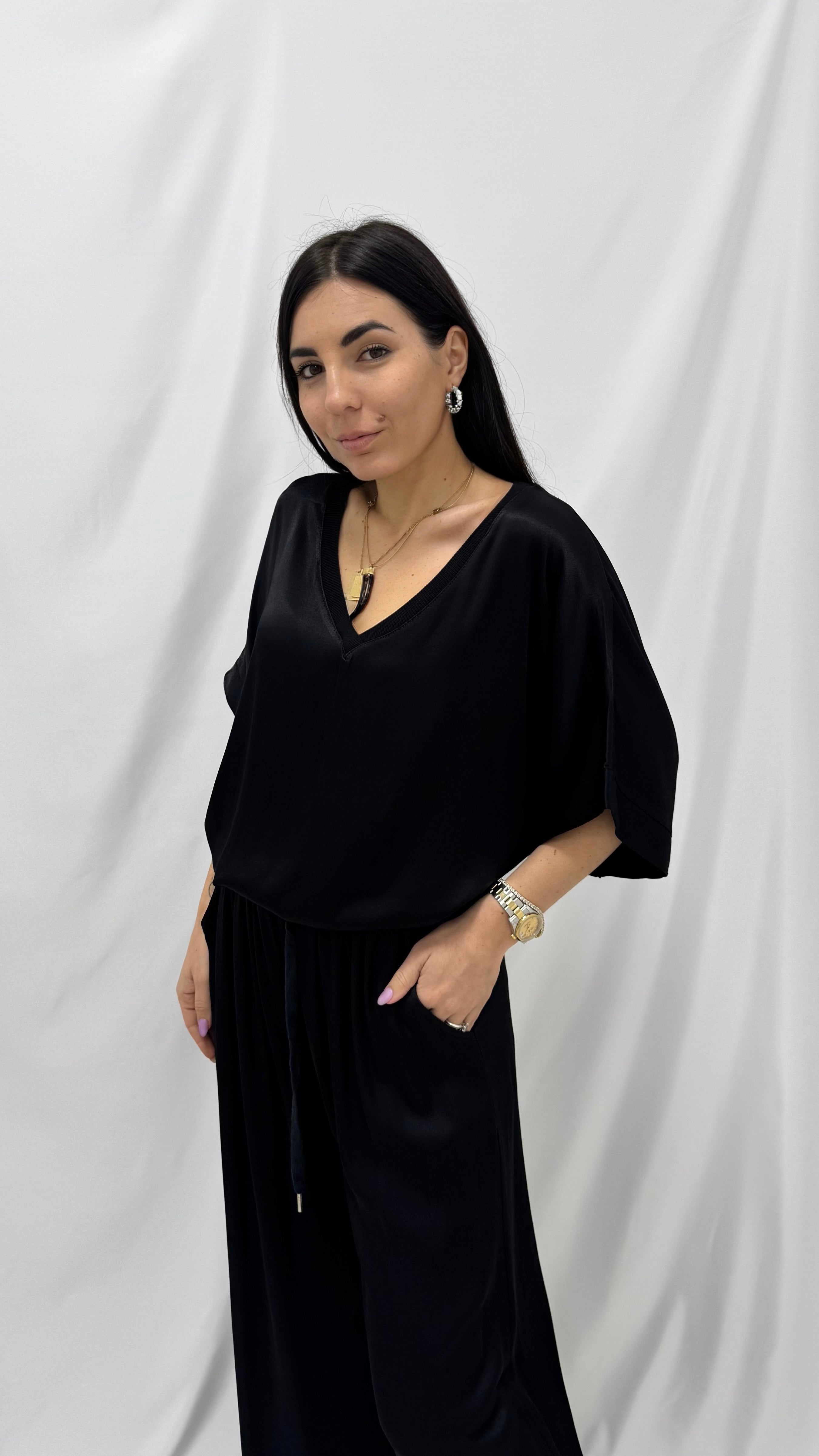 Blusa Scollo V Satin