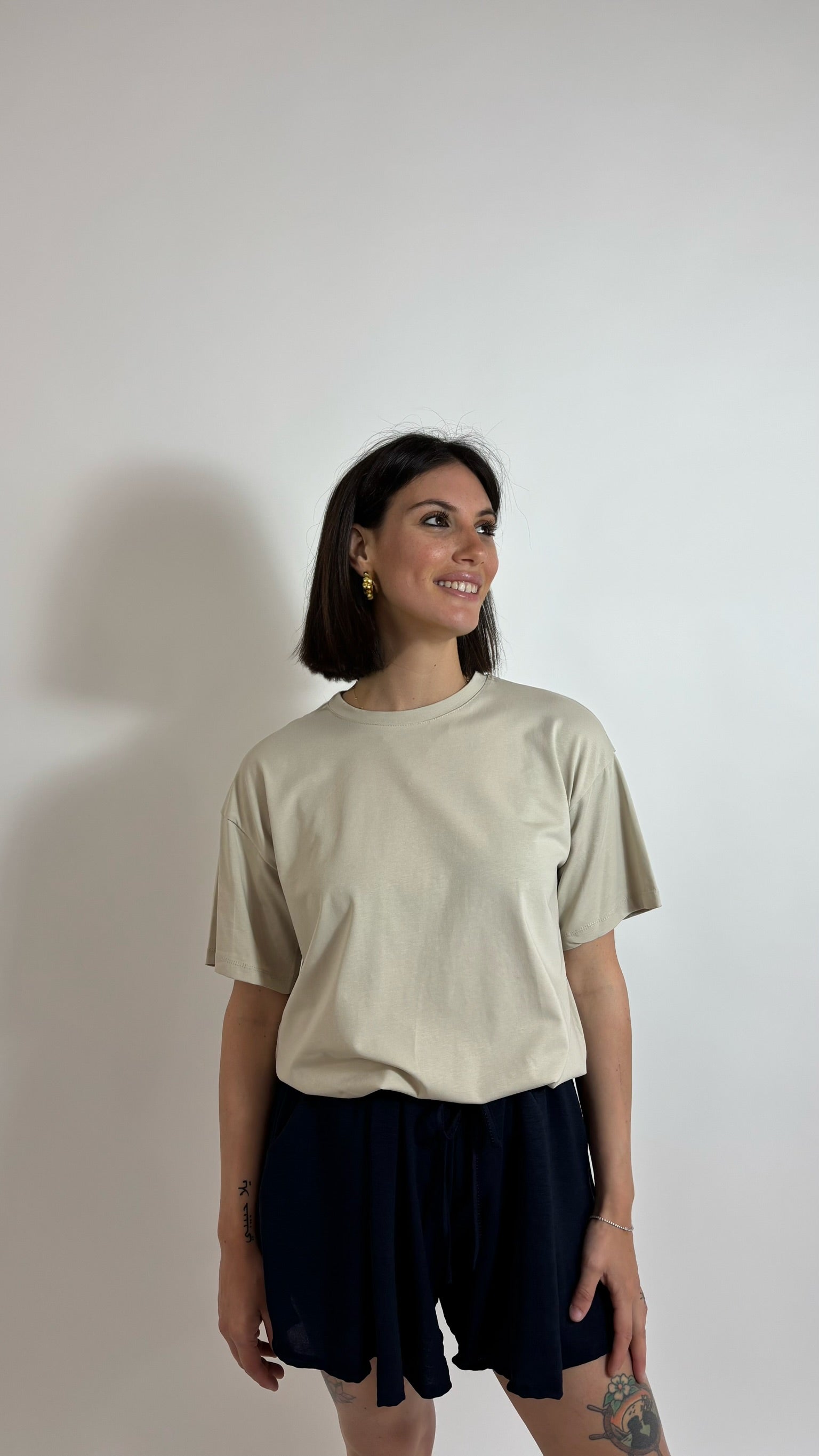 T-shirt Over Beige