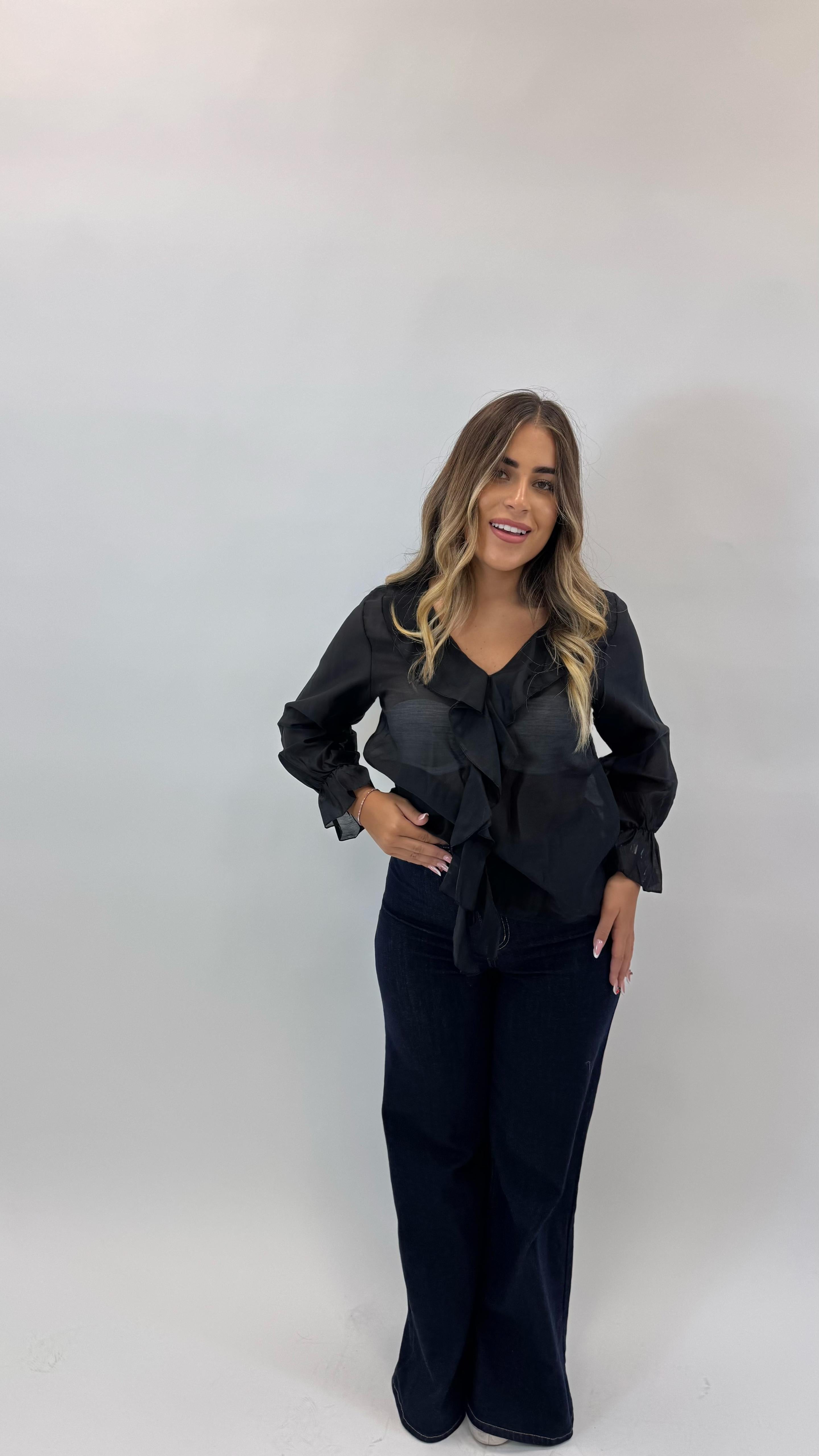 Blusa Voulant Nera