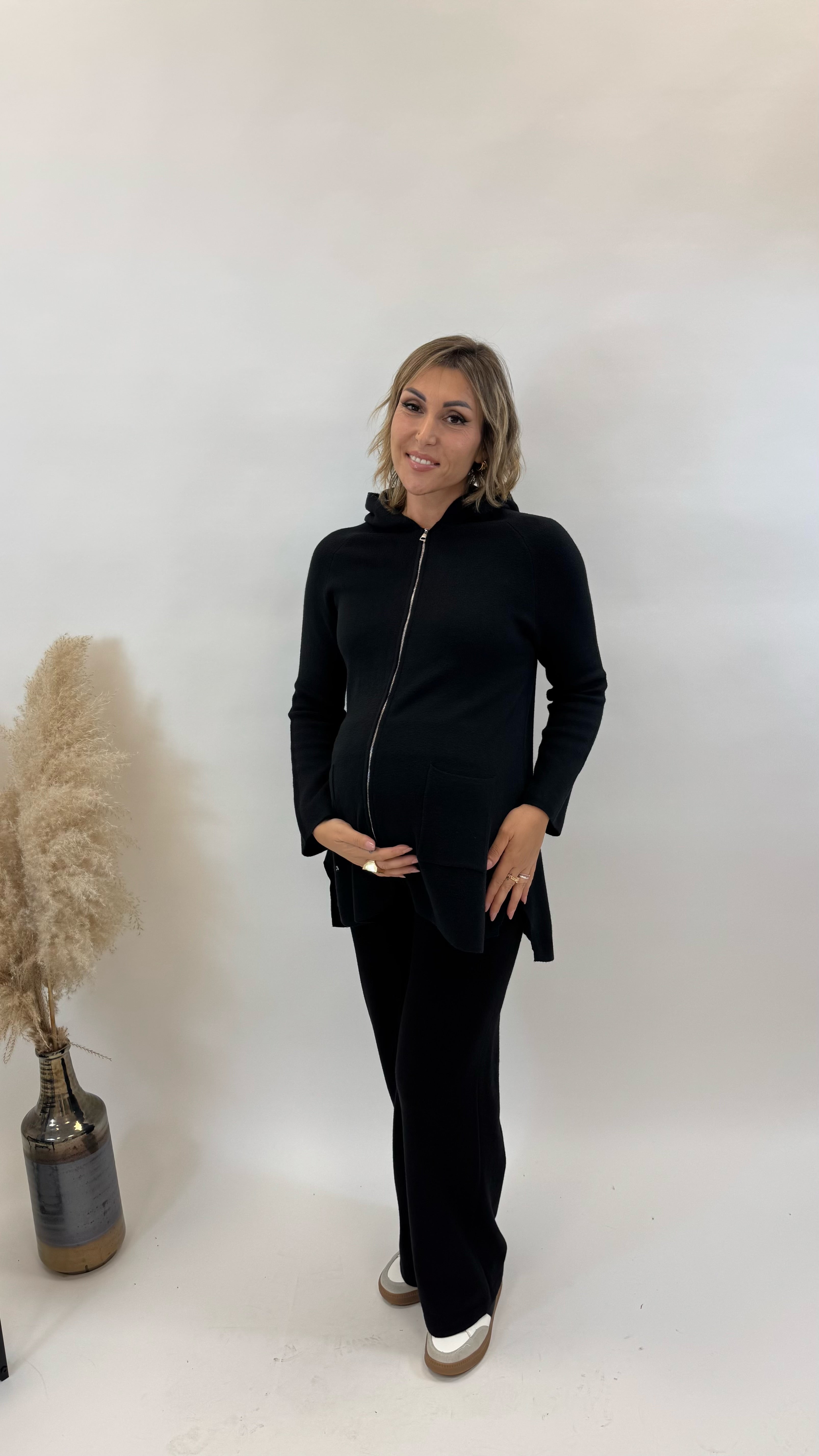 Maxi Pull con Zip Nero