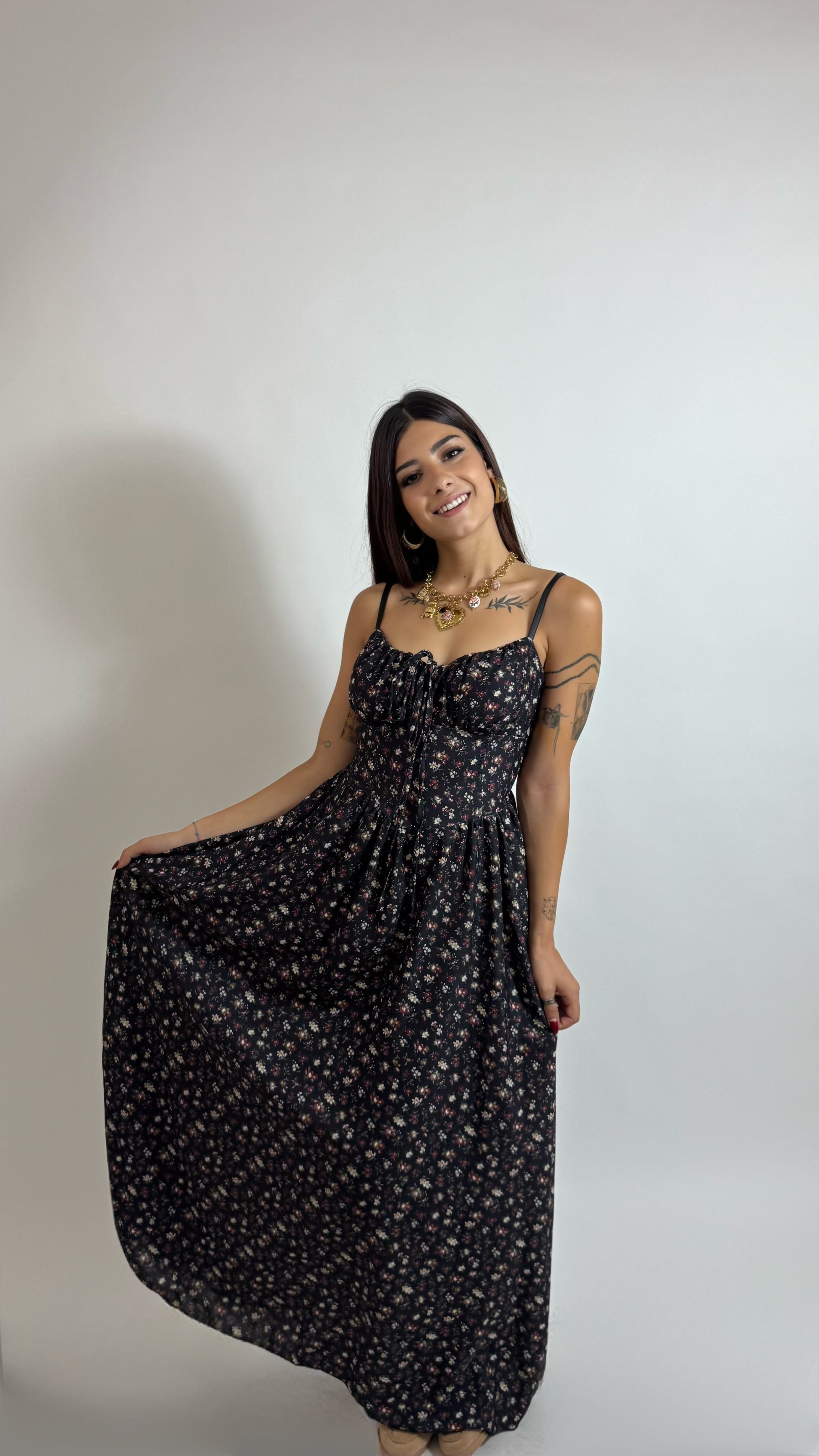 Abito Greta Flowers Nero