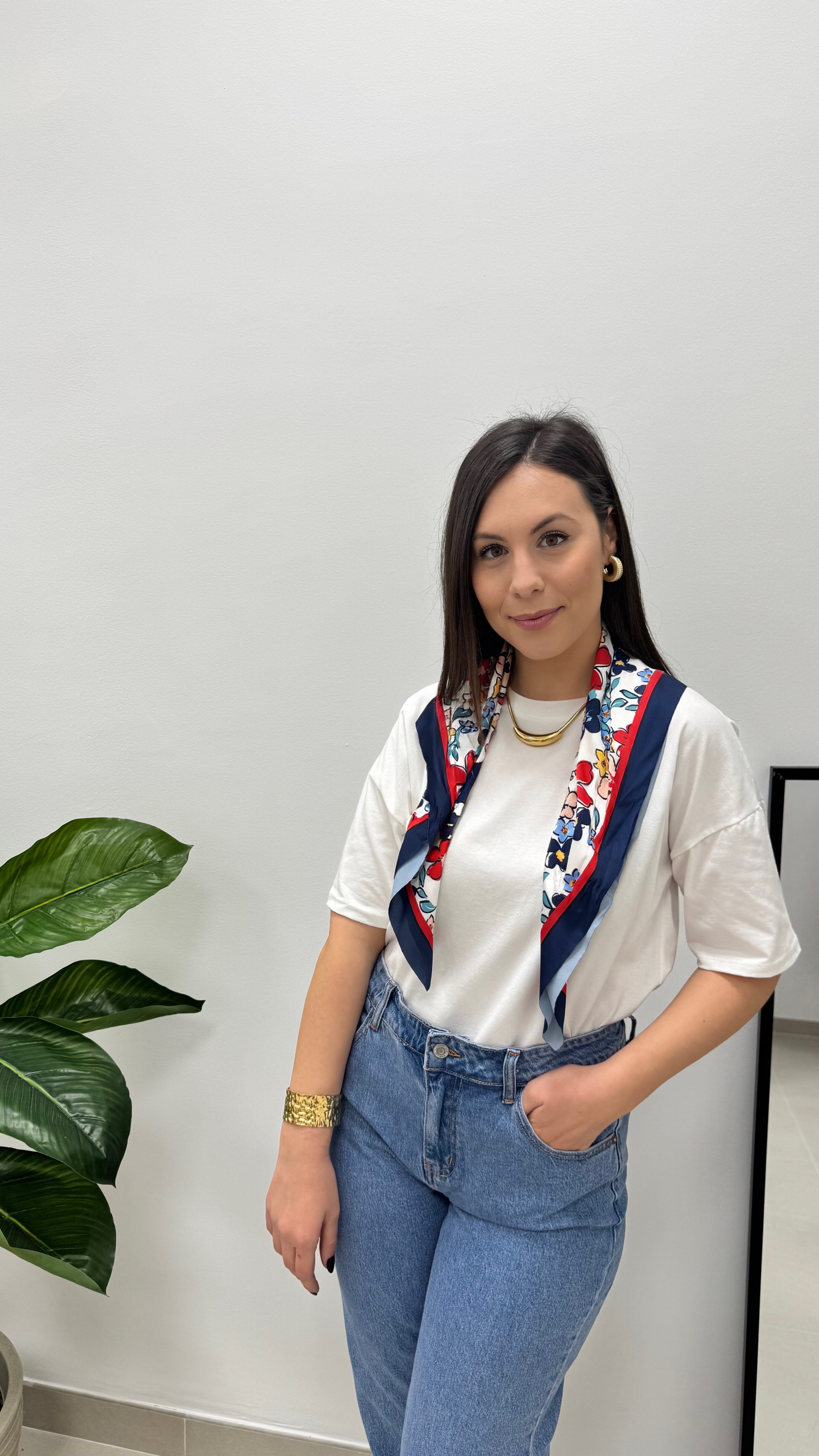 T-shirt con Foulard incluso Red& Blue
