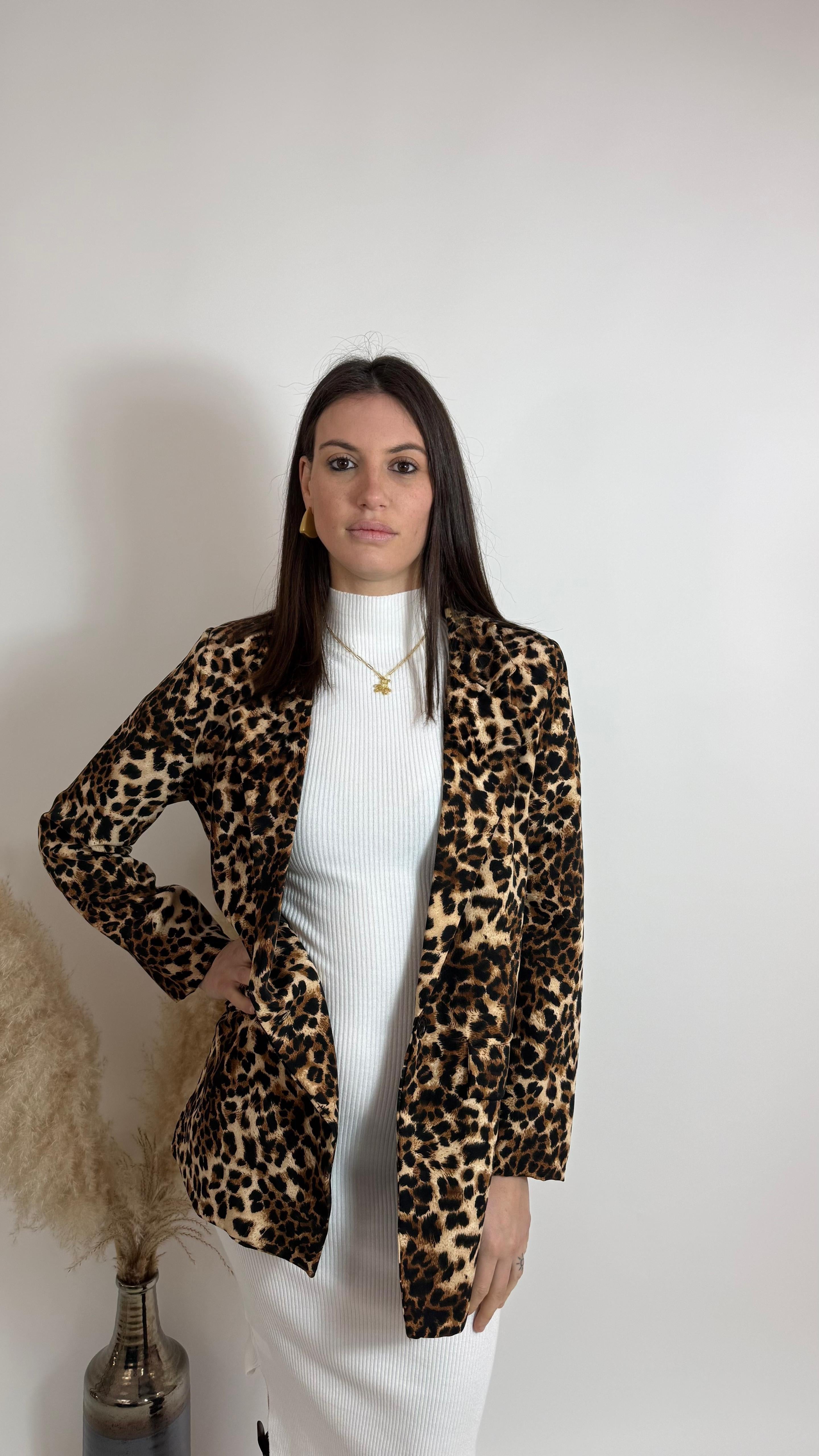 Abito Minimal Bianco