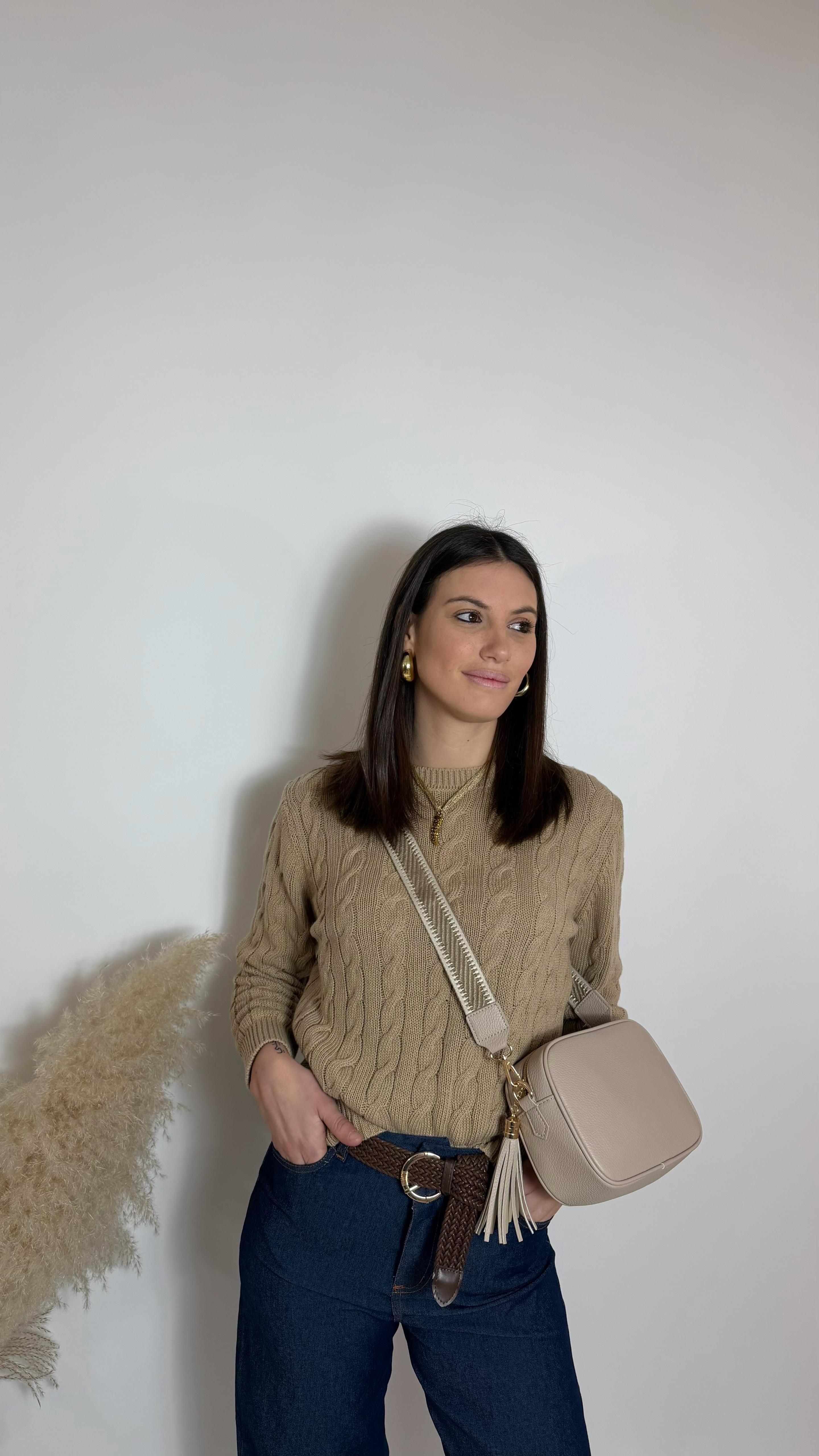 Pull Treccia Audrey Camel