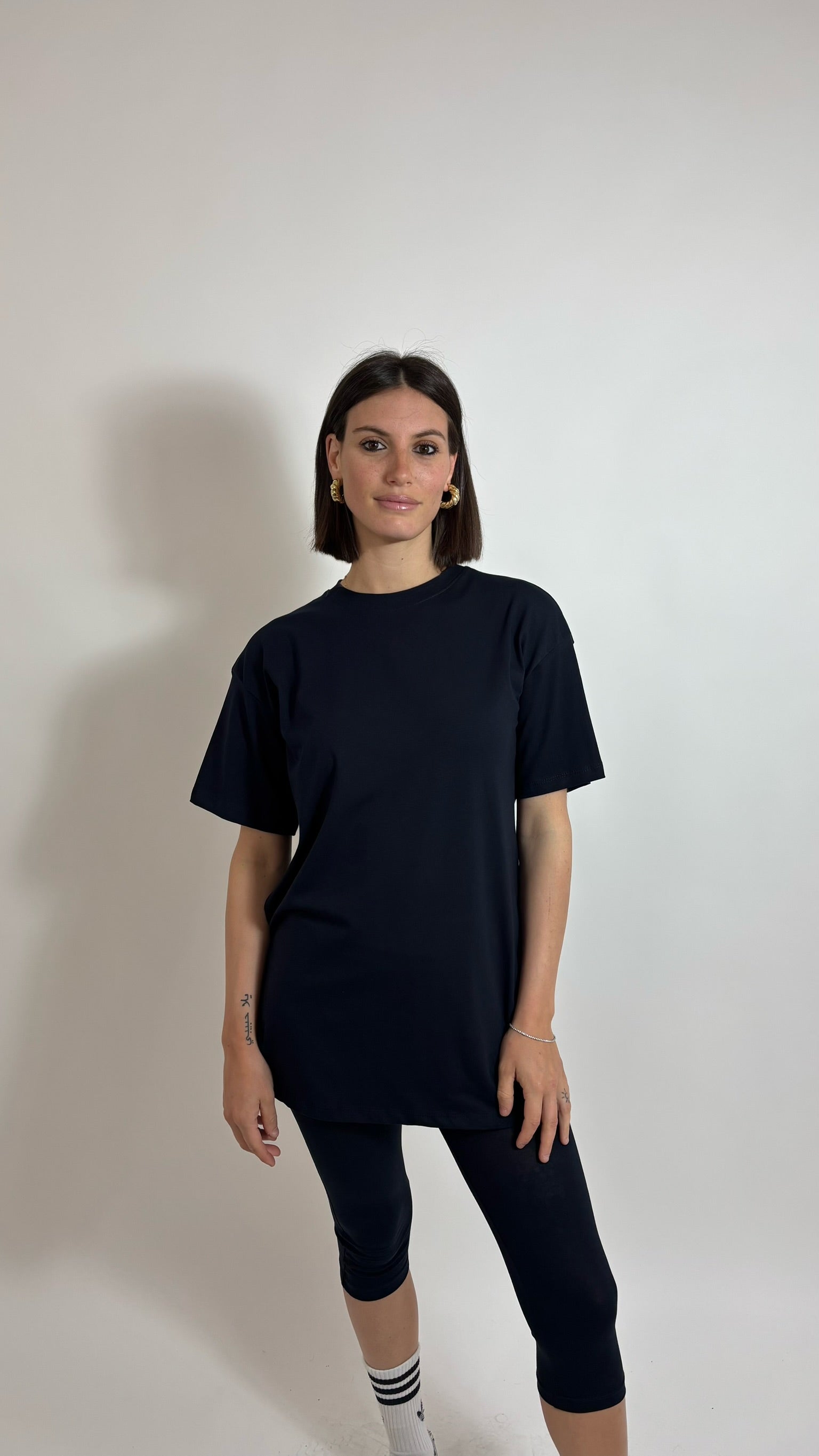 T-shirt Over Blu