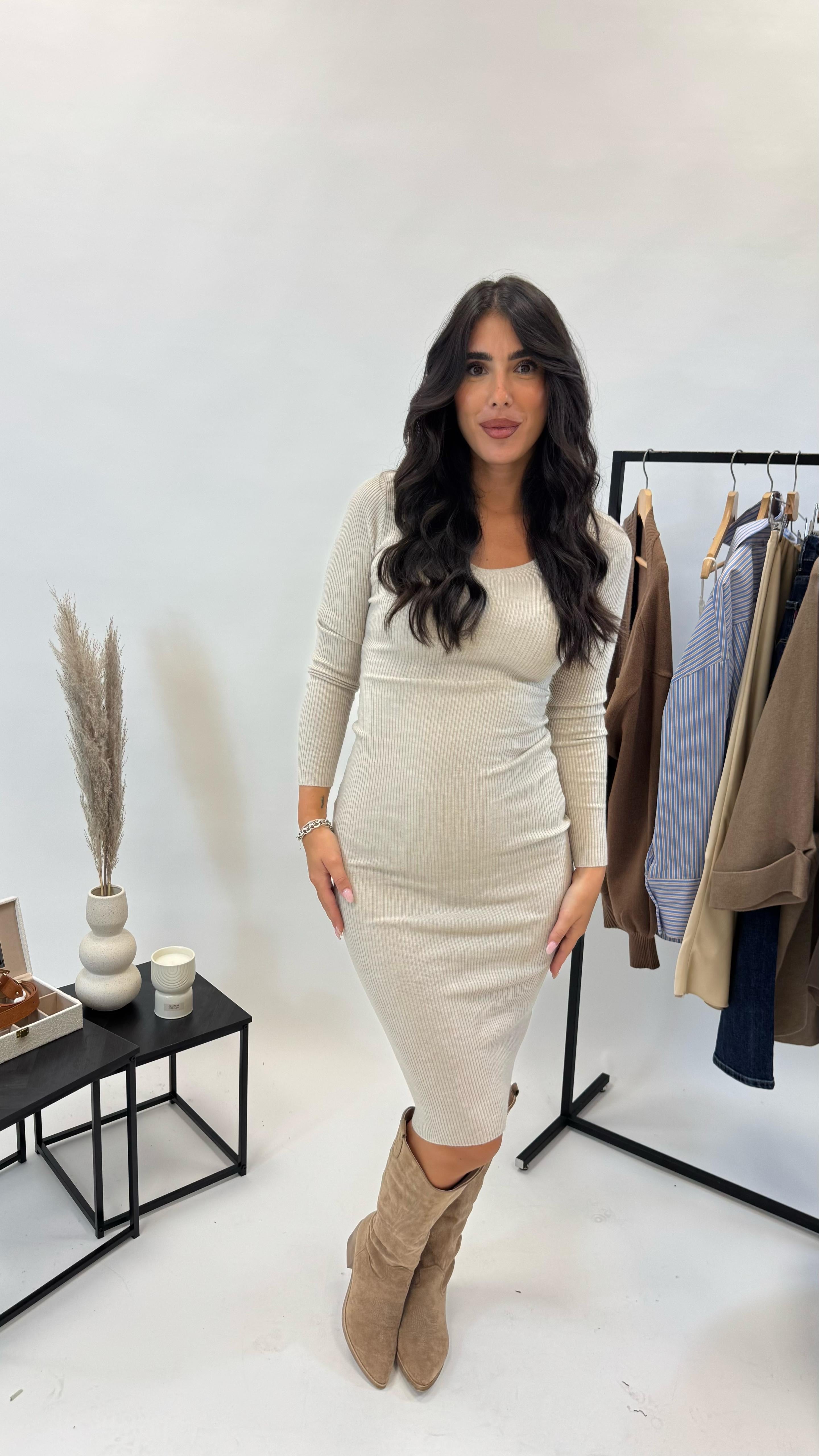 Abito “Non Puoi Farne A Meno” Tortora