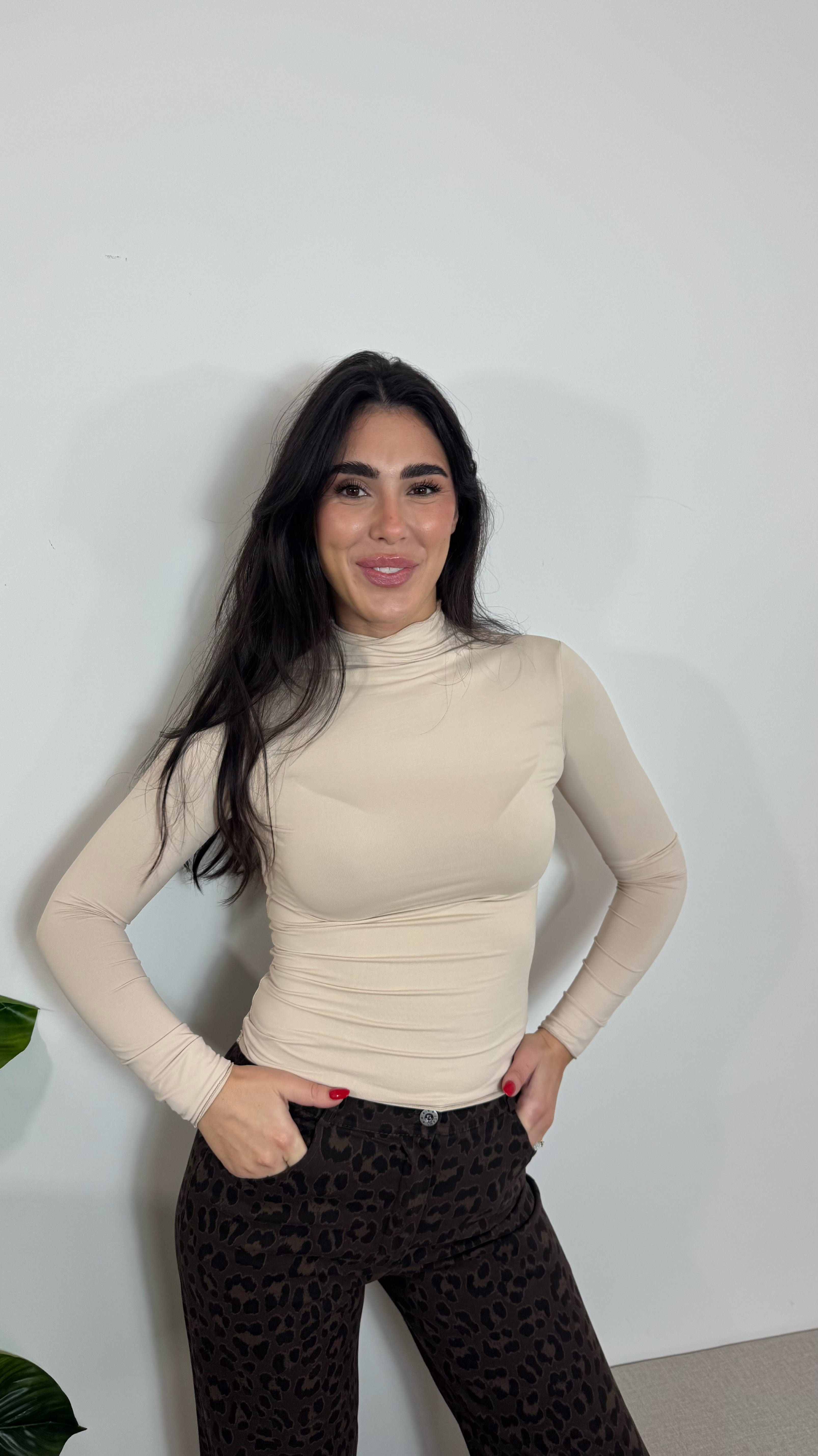 Maglia Basic Lycra Mezzo Collo Nude