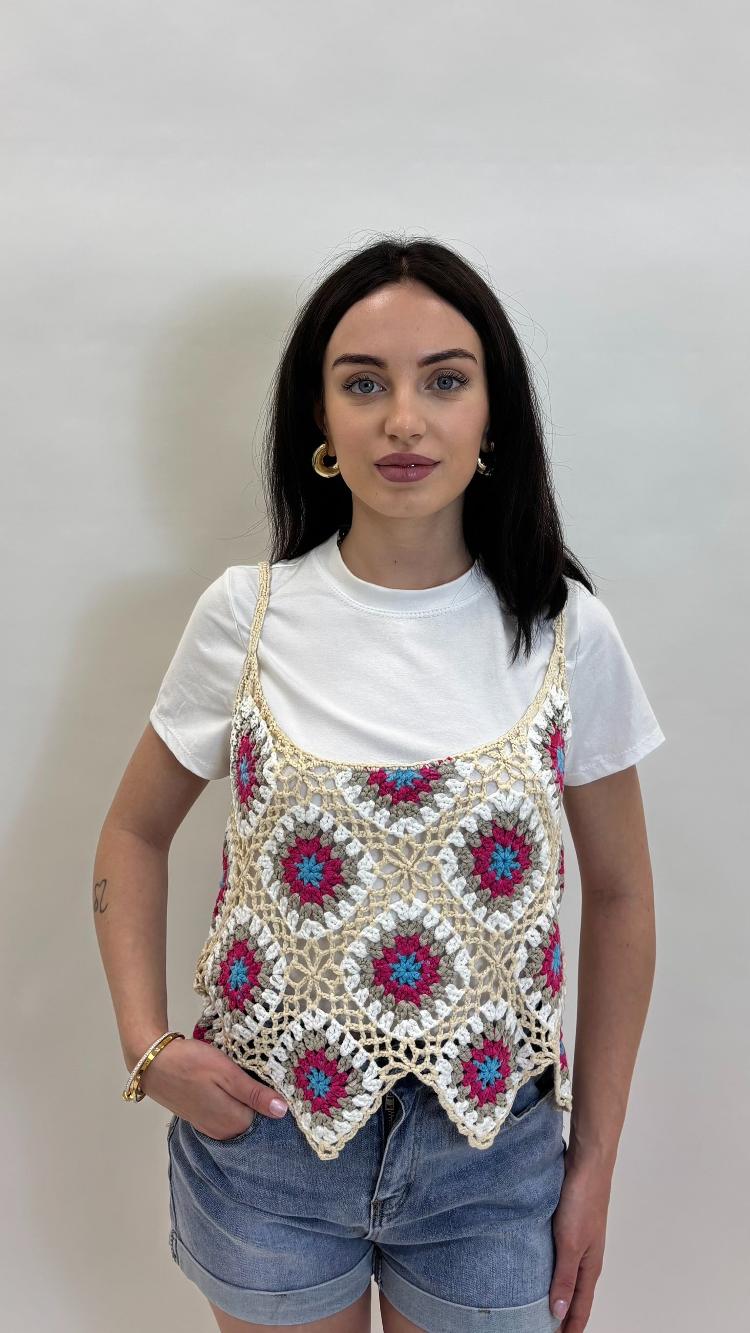 T-Shirt con Top Crochet
