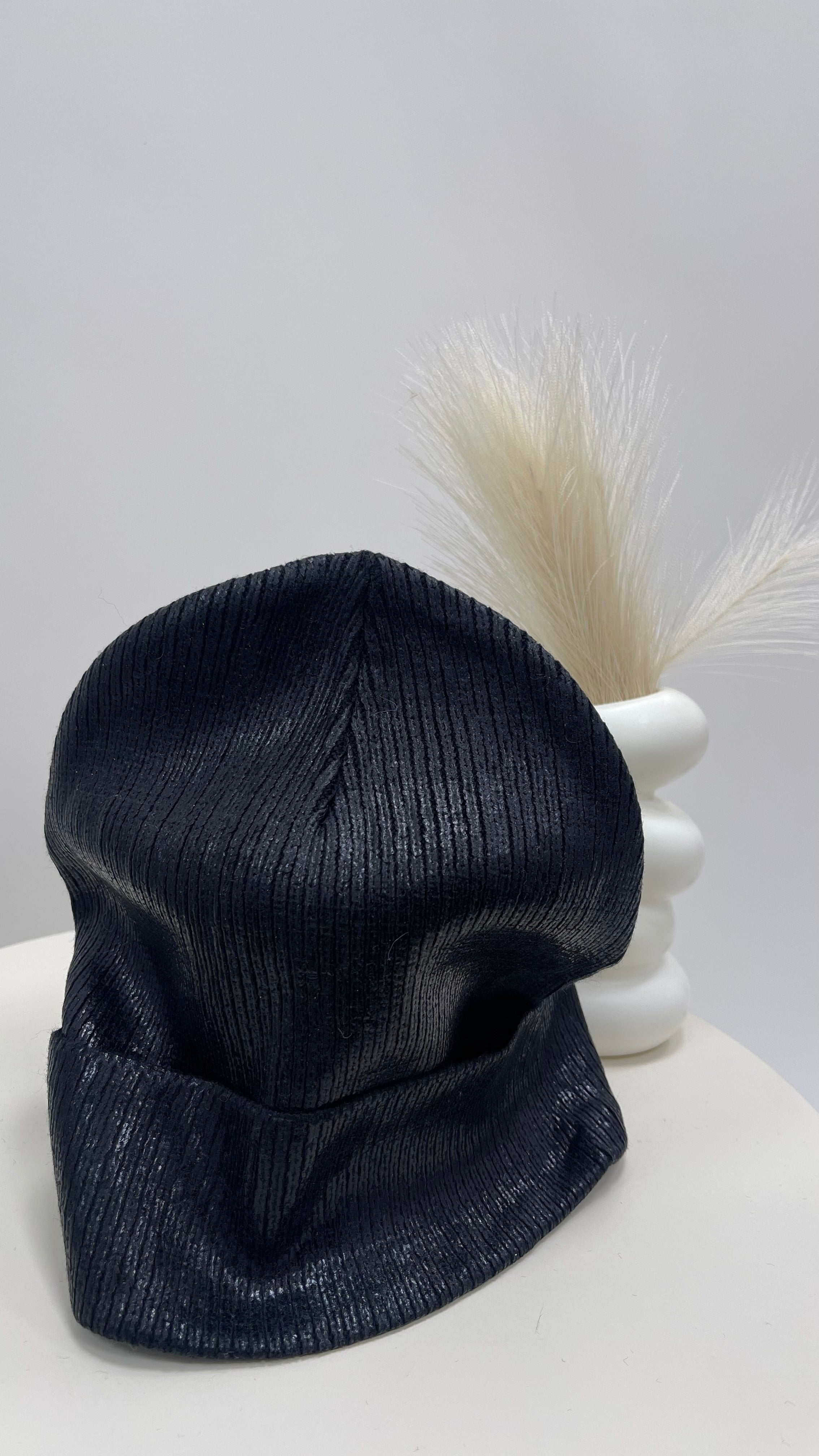 Hat Satin Black