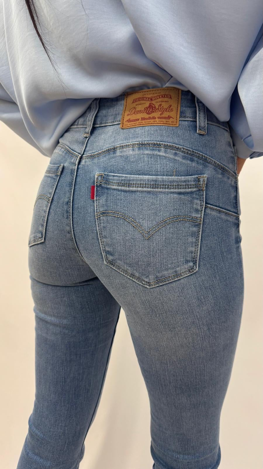 Denim Zampetta Lavaggio Medium Inspo L*evis