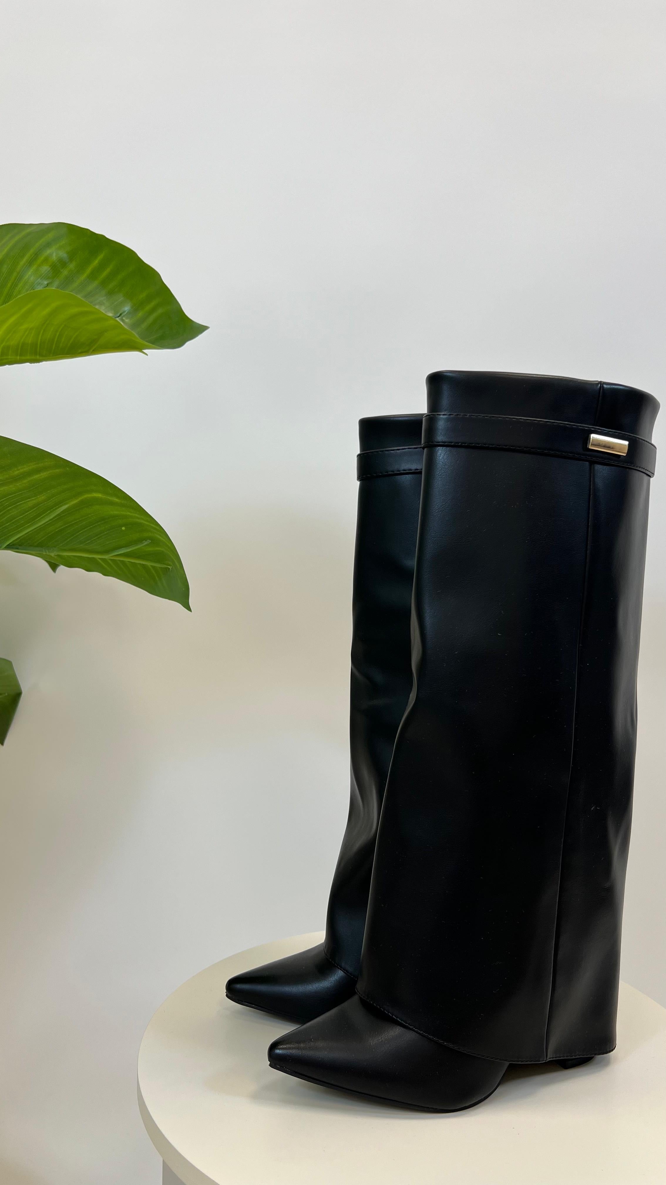 Stivale Essential Nero