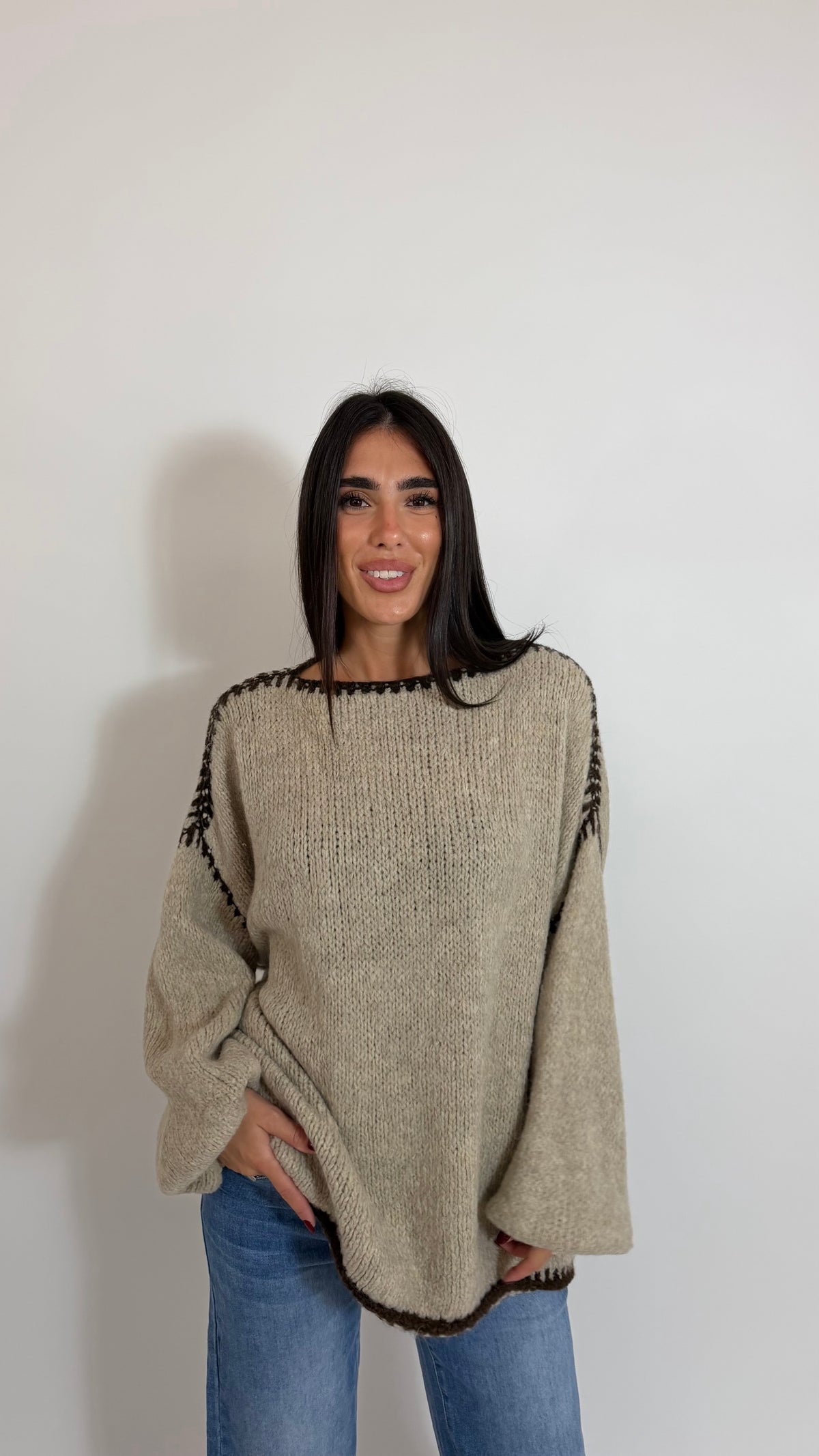 Pull Contrast Stitch Ecru