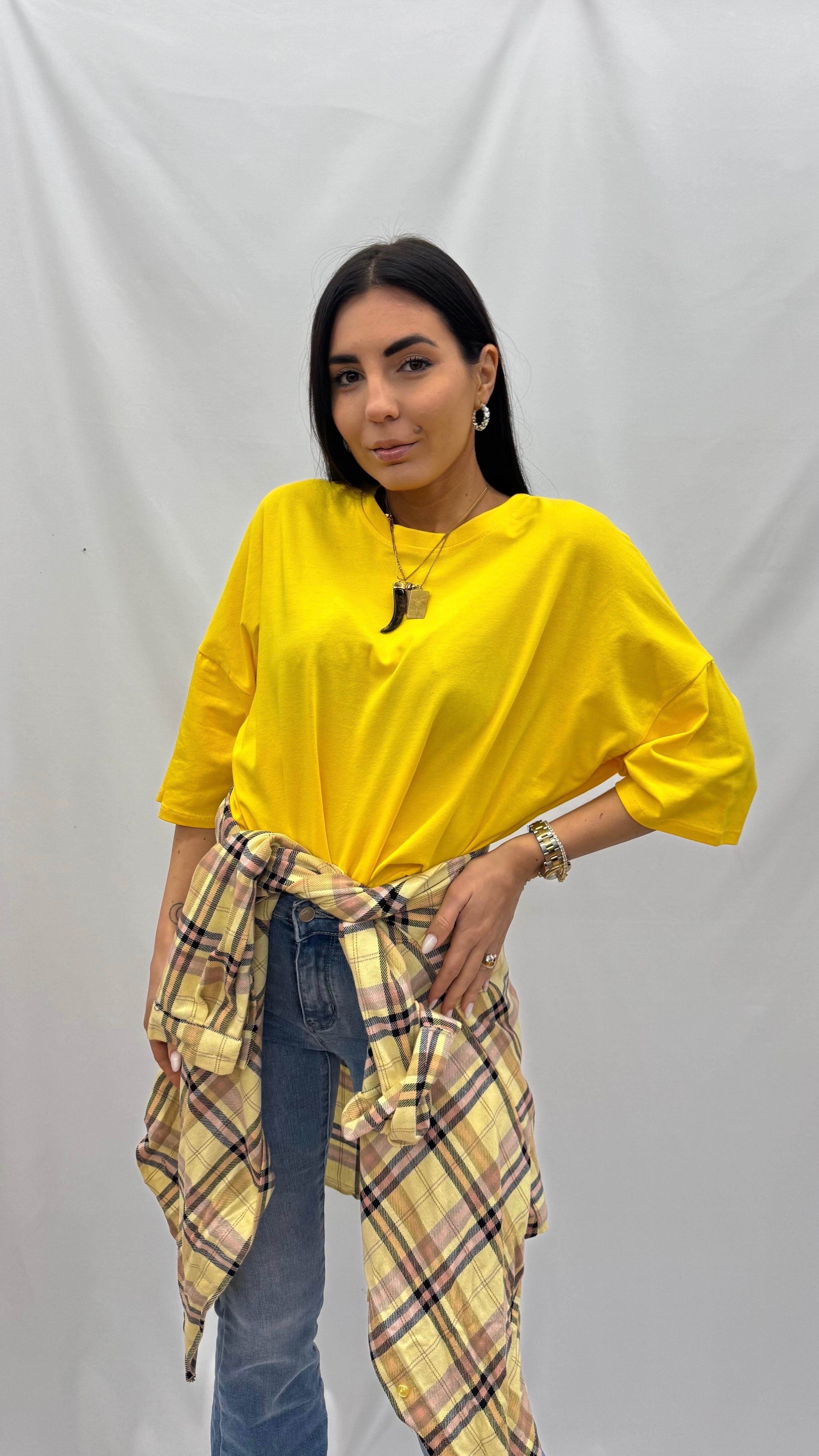 T-Shirt Gialla Manica Morbida