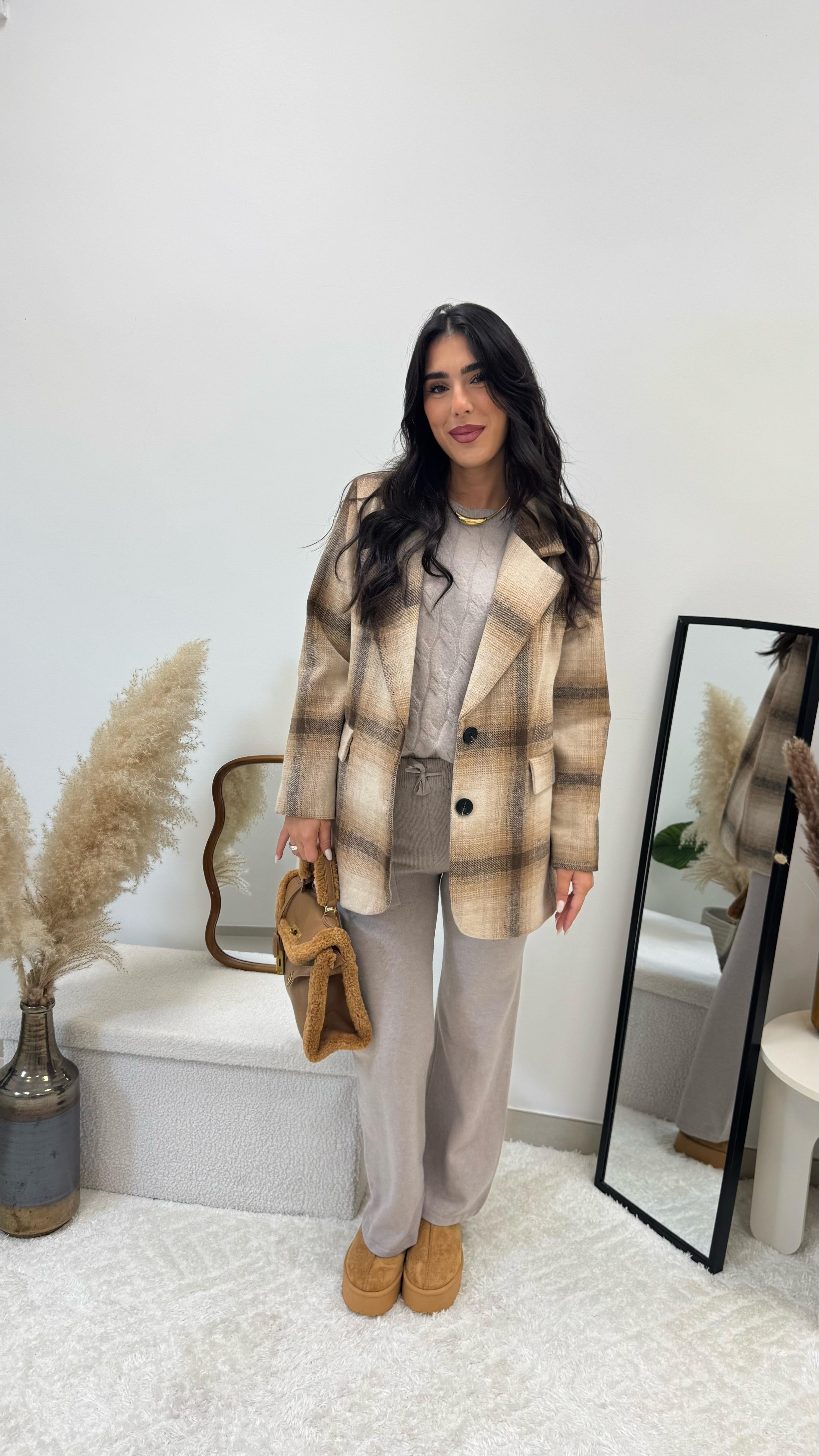 Cozy Coat Quadri Toni Neutri