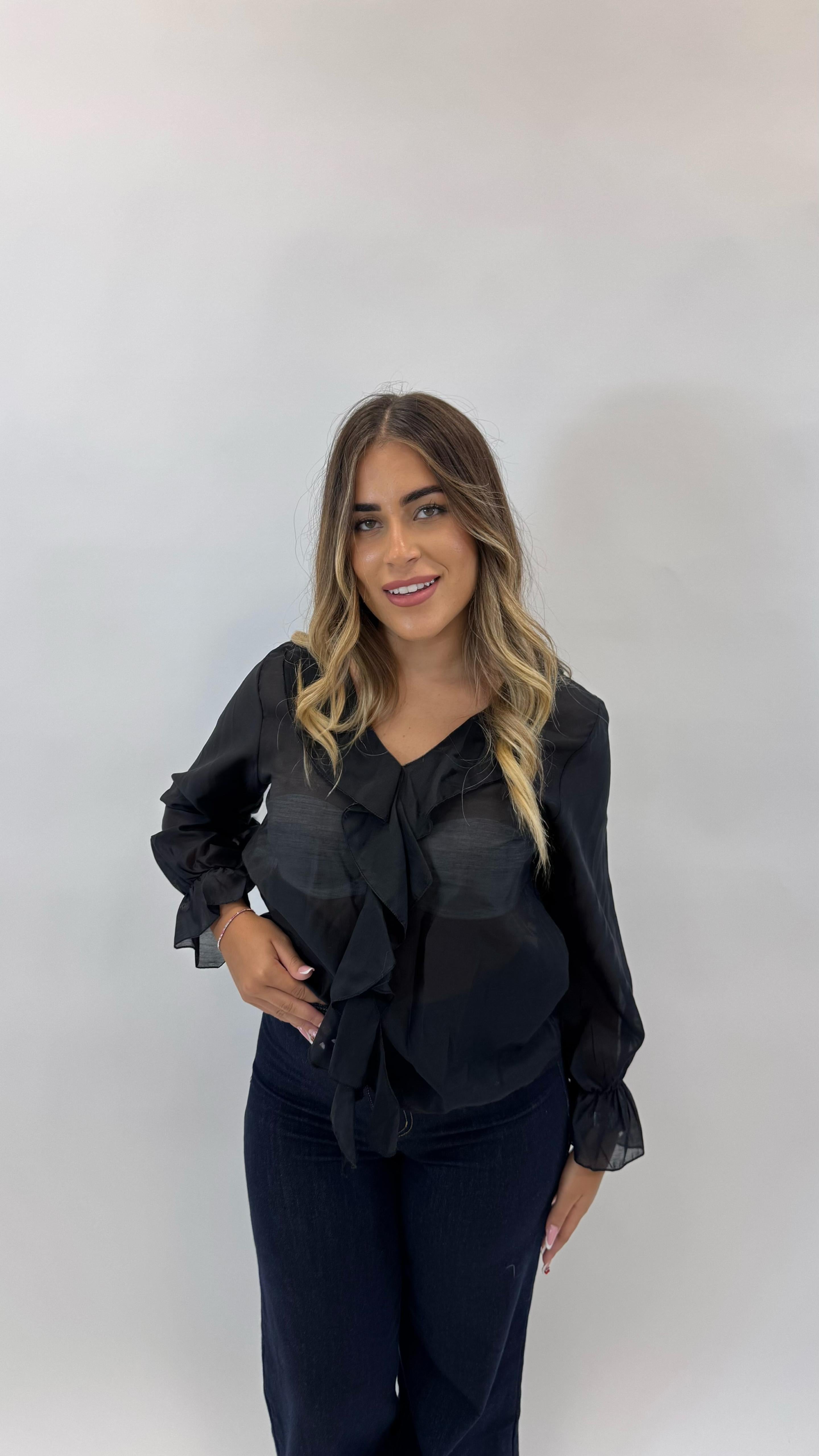 Blusa Voulant Nera