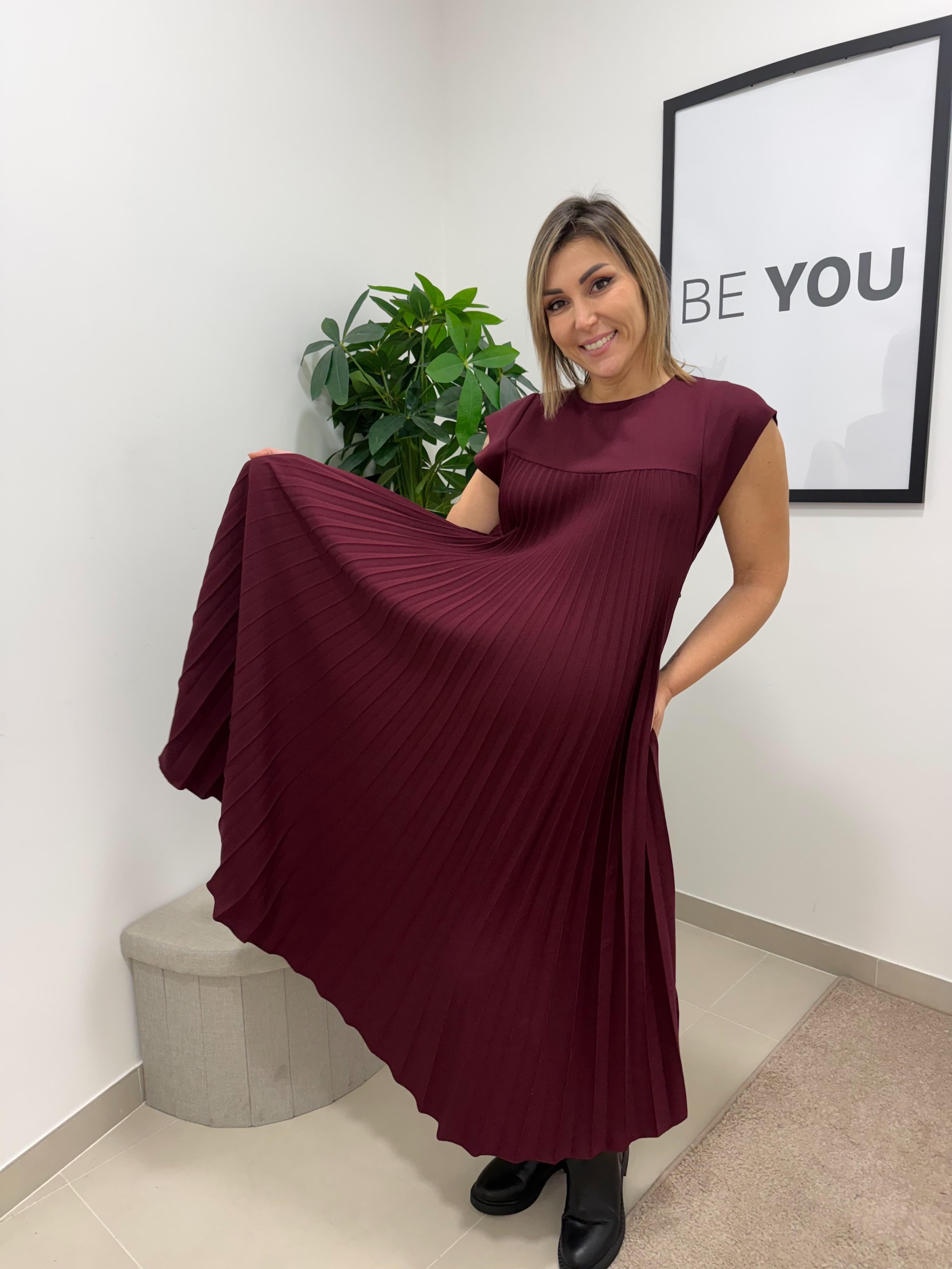 Abito Plissé Elegance Burgundy