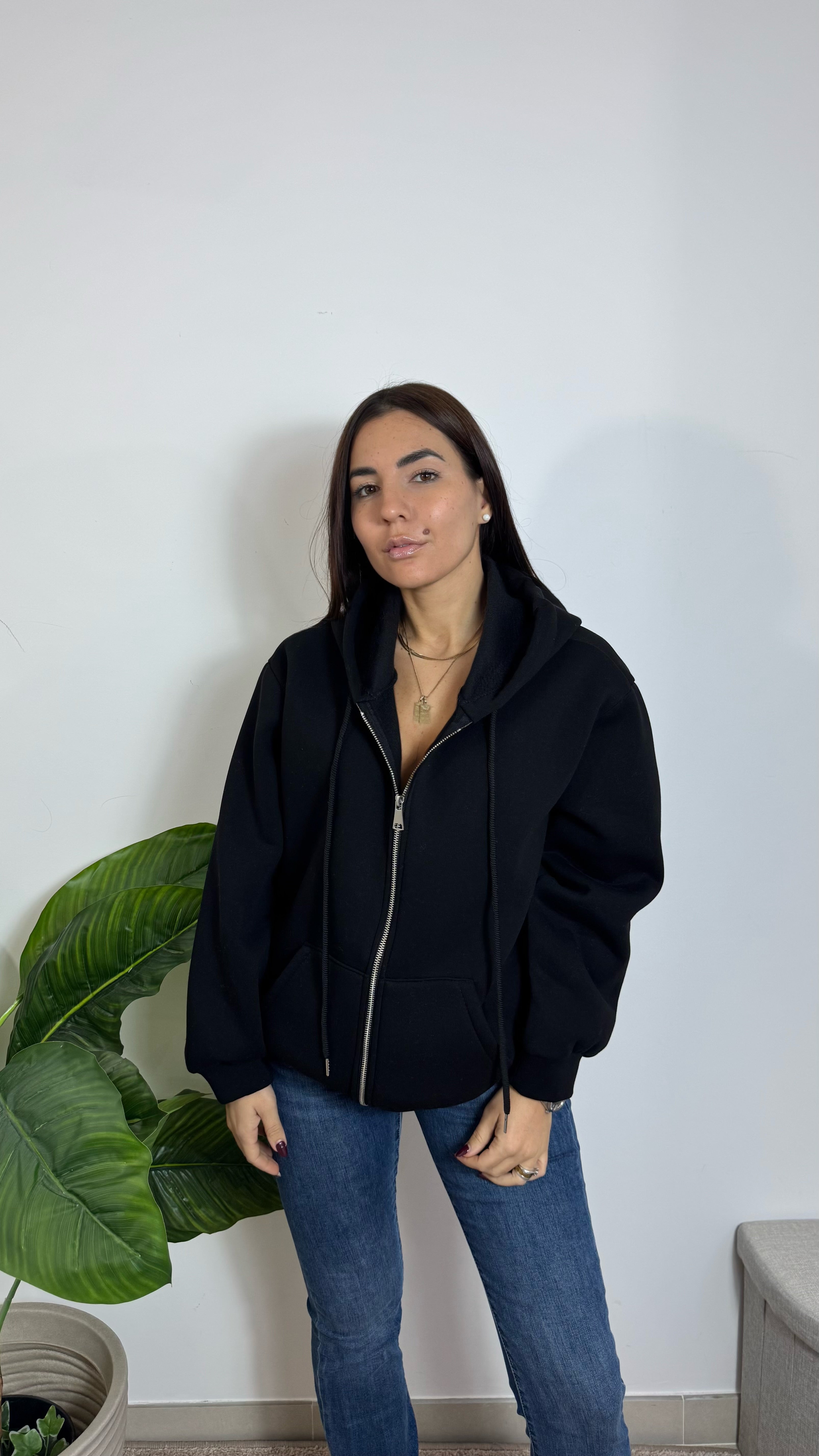 Felpa Puffy Con Zip Nera