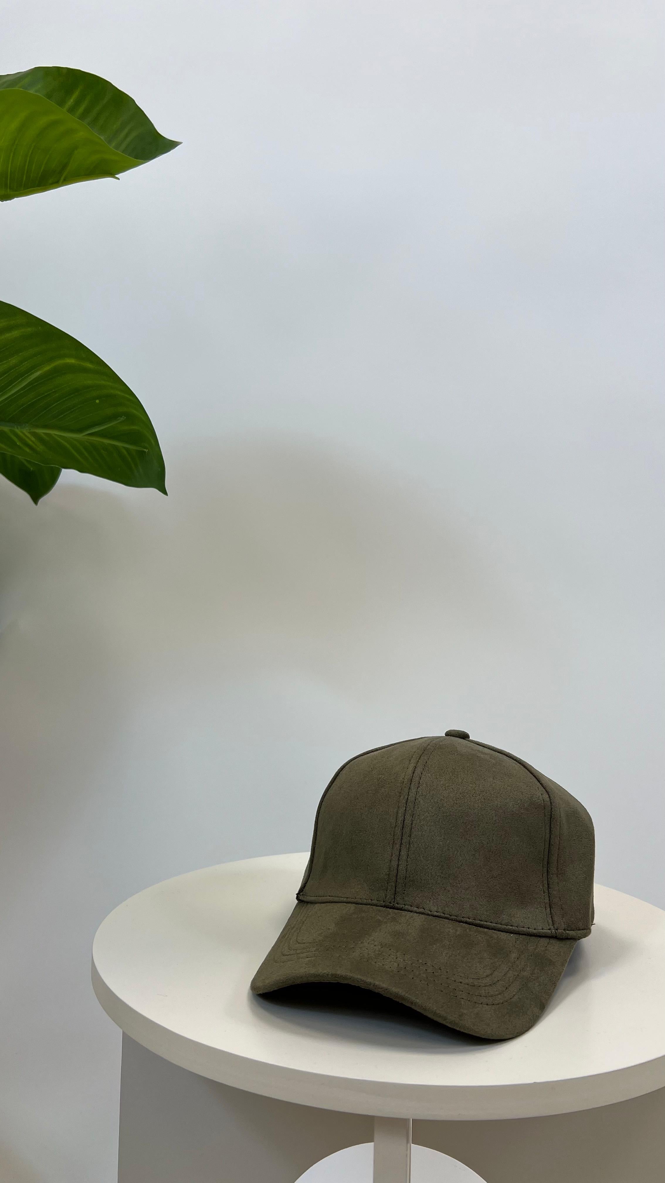 Baseball Cap Suede Olive