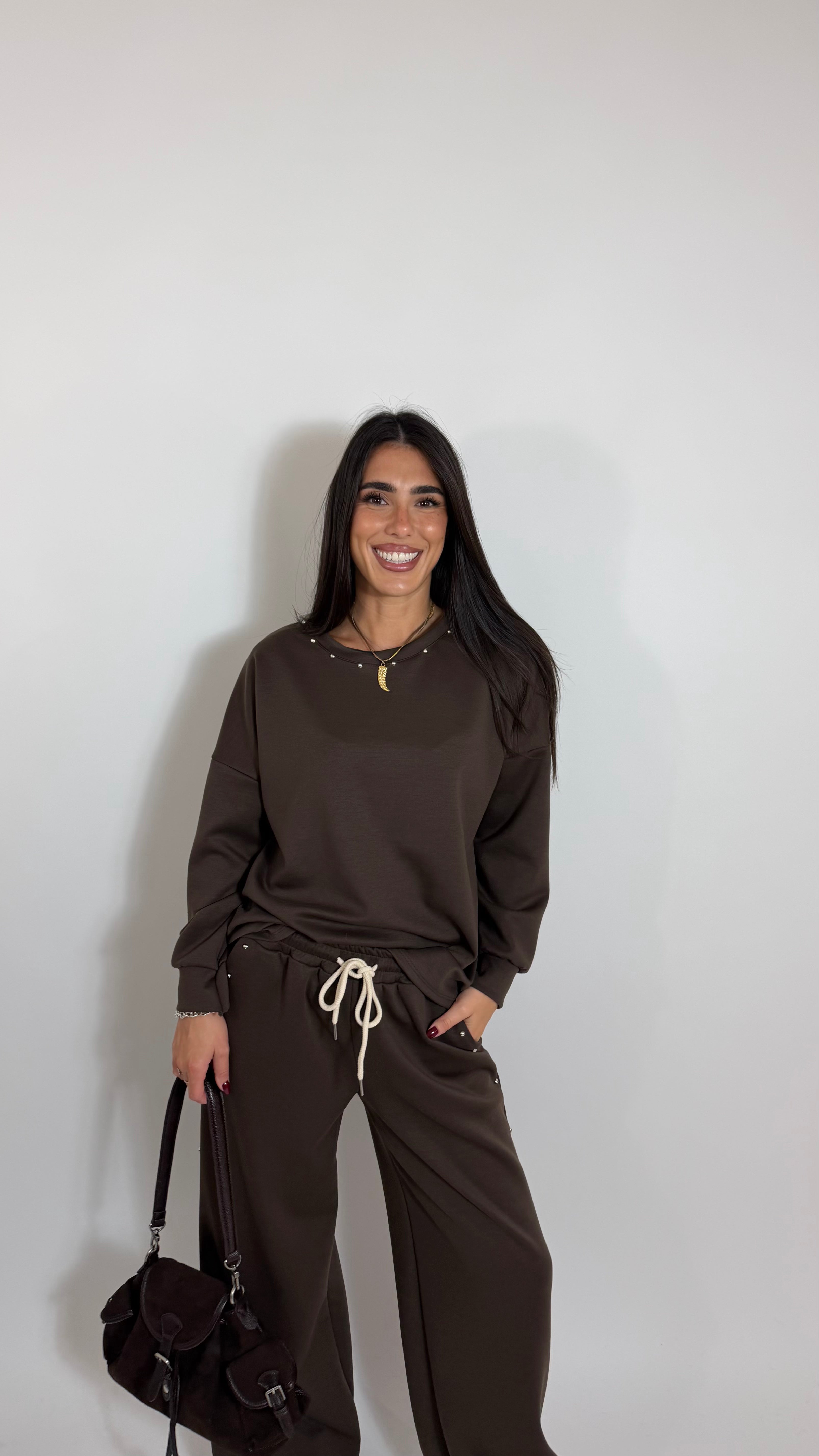 Set Studded Comfort