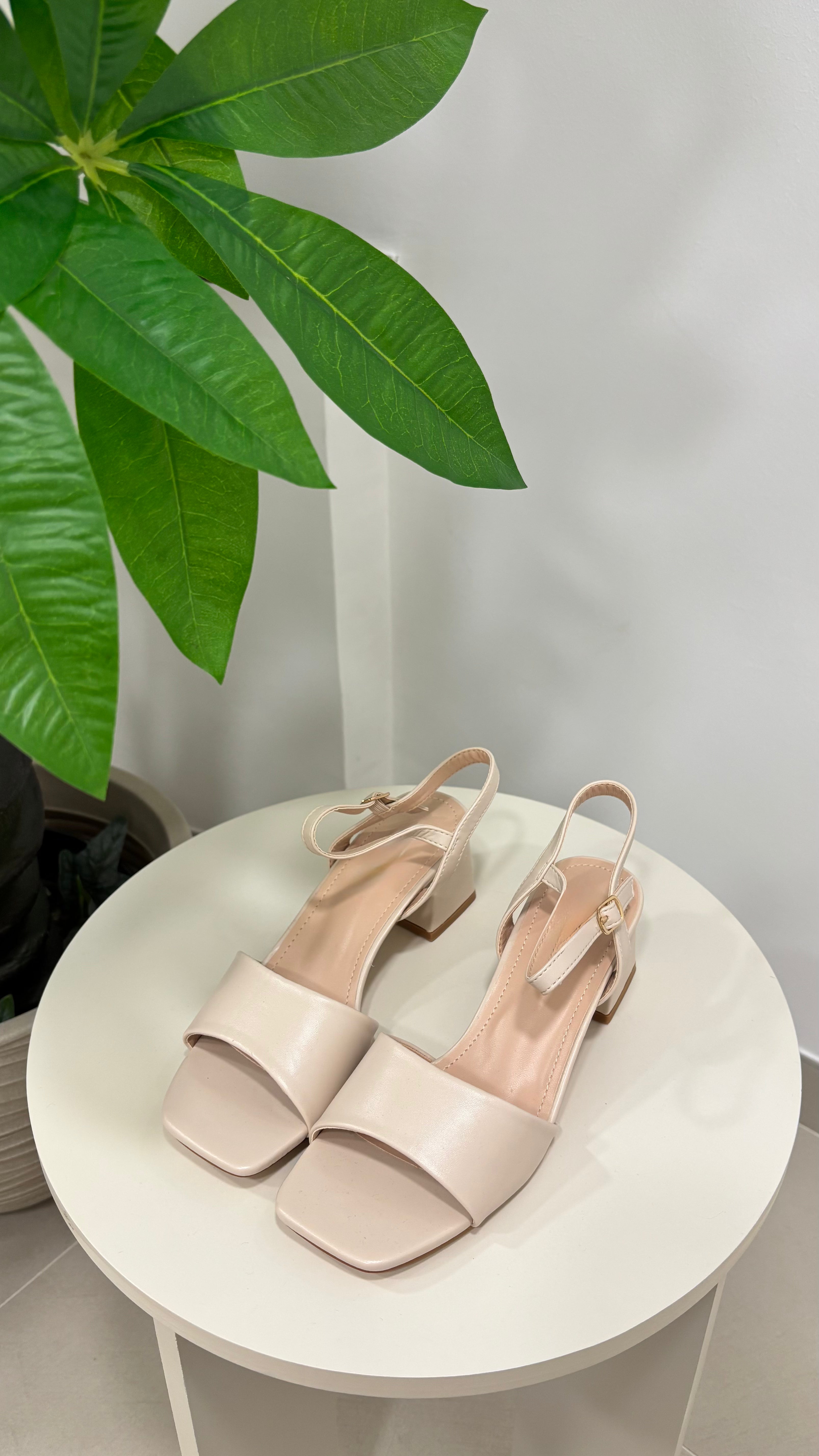 Sandalo Minimal Nude