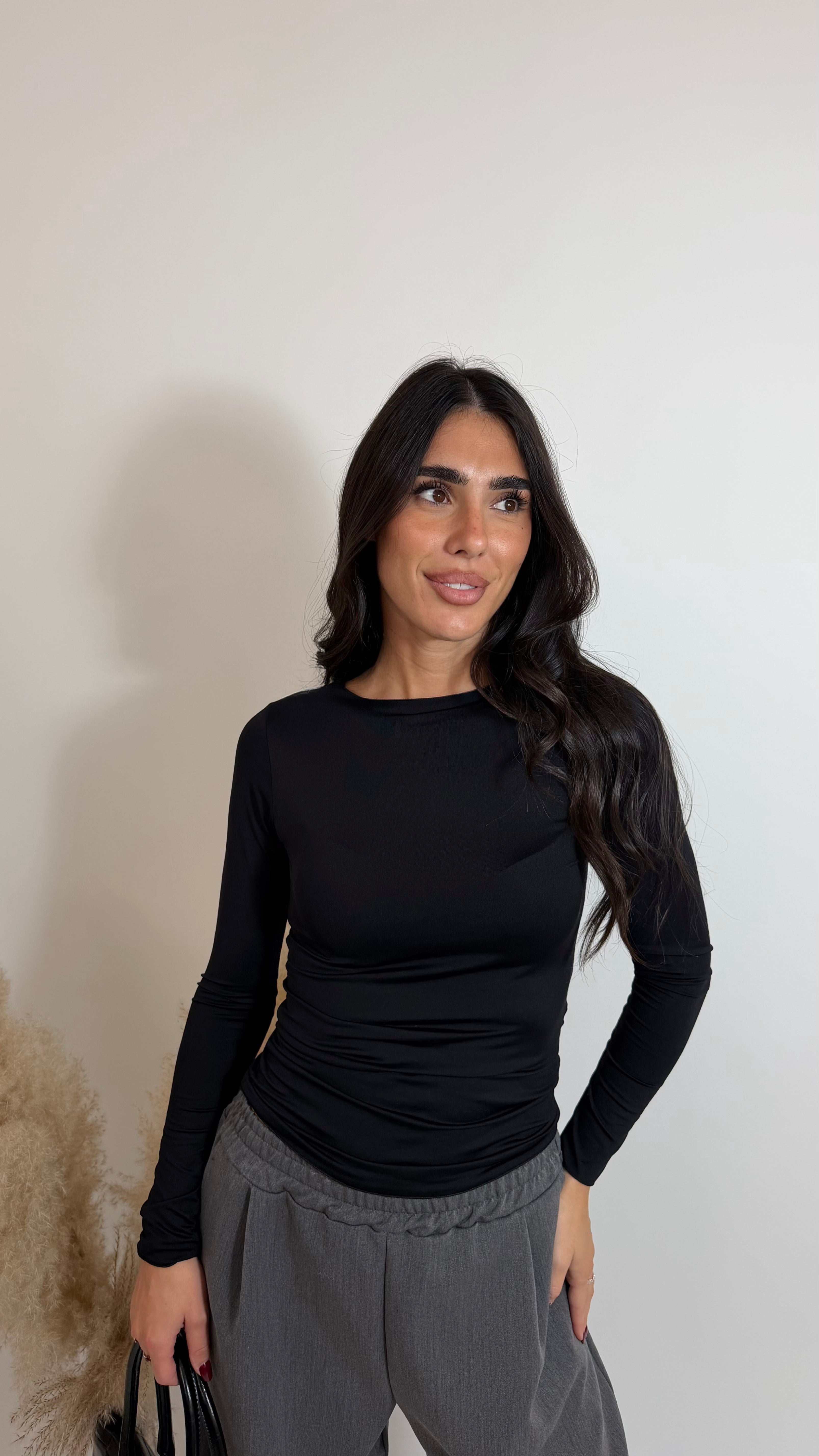 Maglia Essential Basic Nera