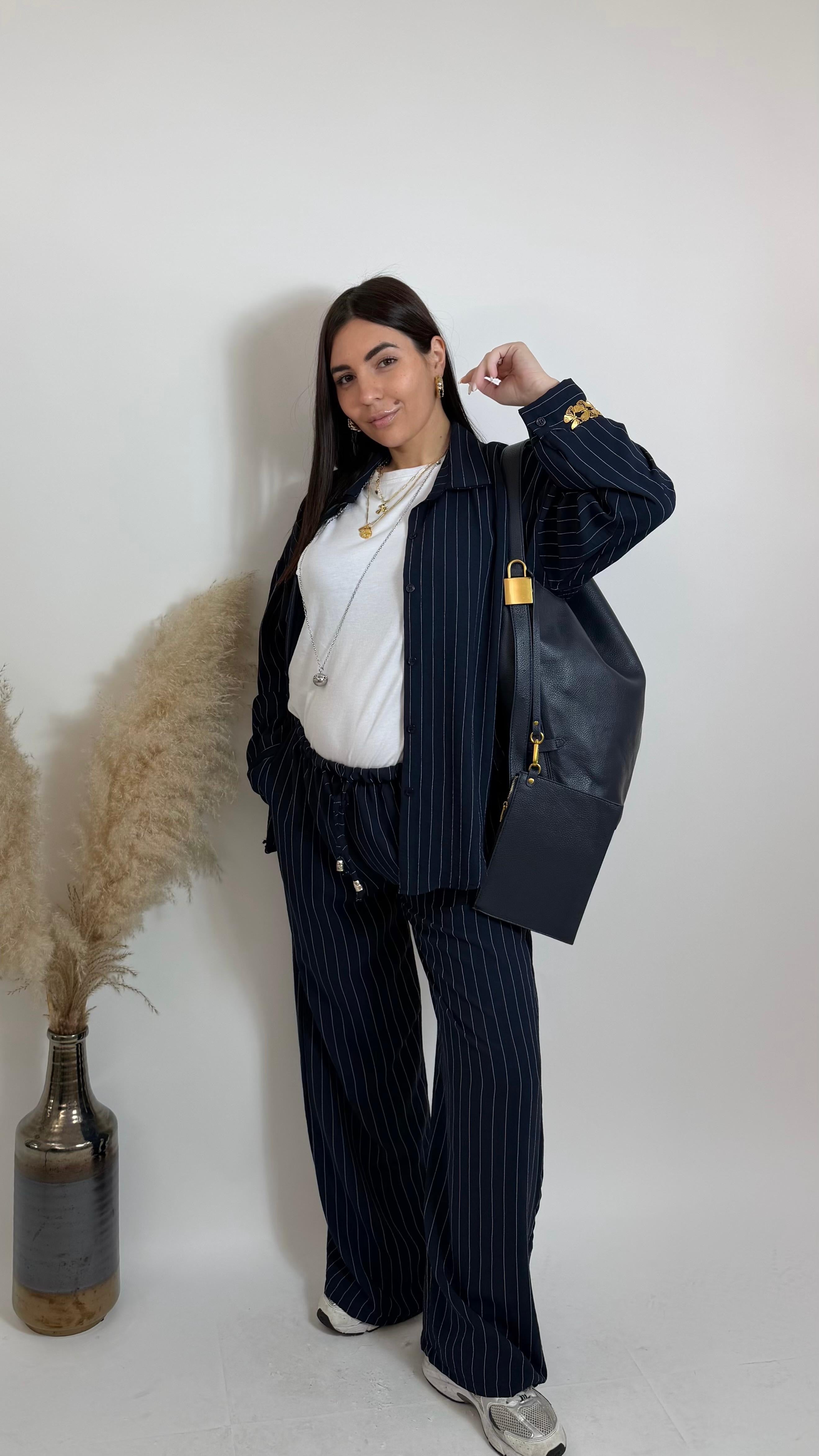 Gesso Set Fondo Blu Notte