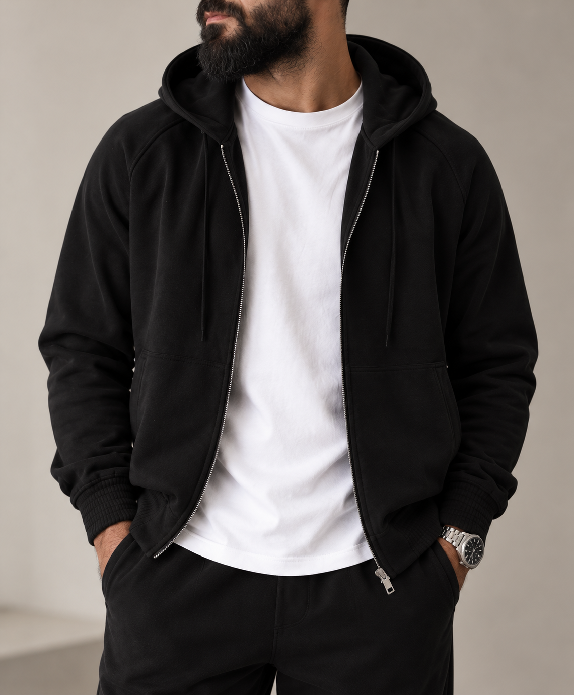 Felpa con Zip e Cappuccio Nera
