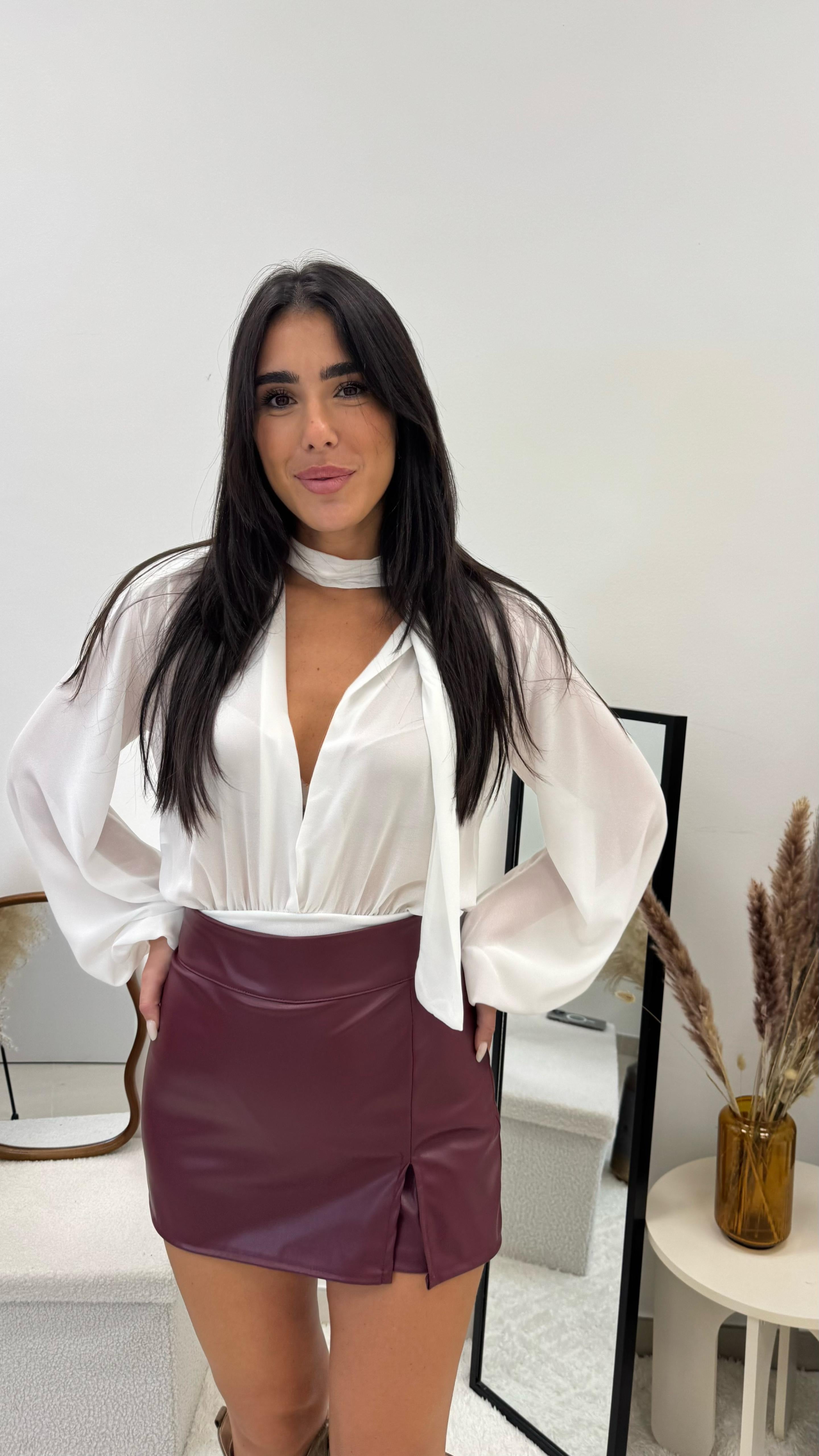 Body con fiocco