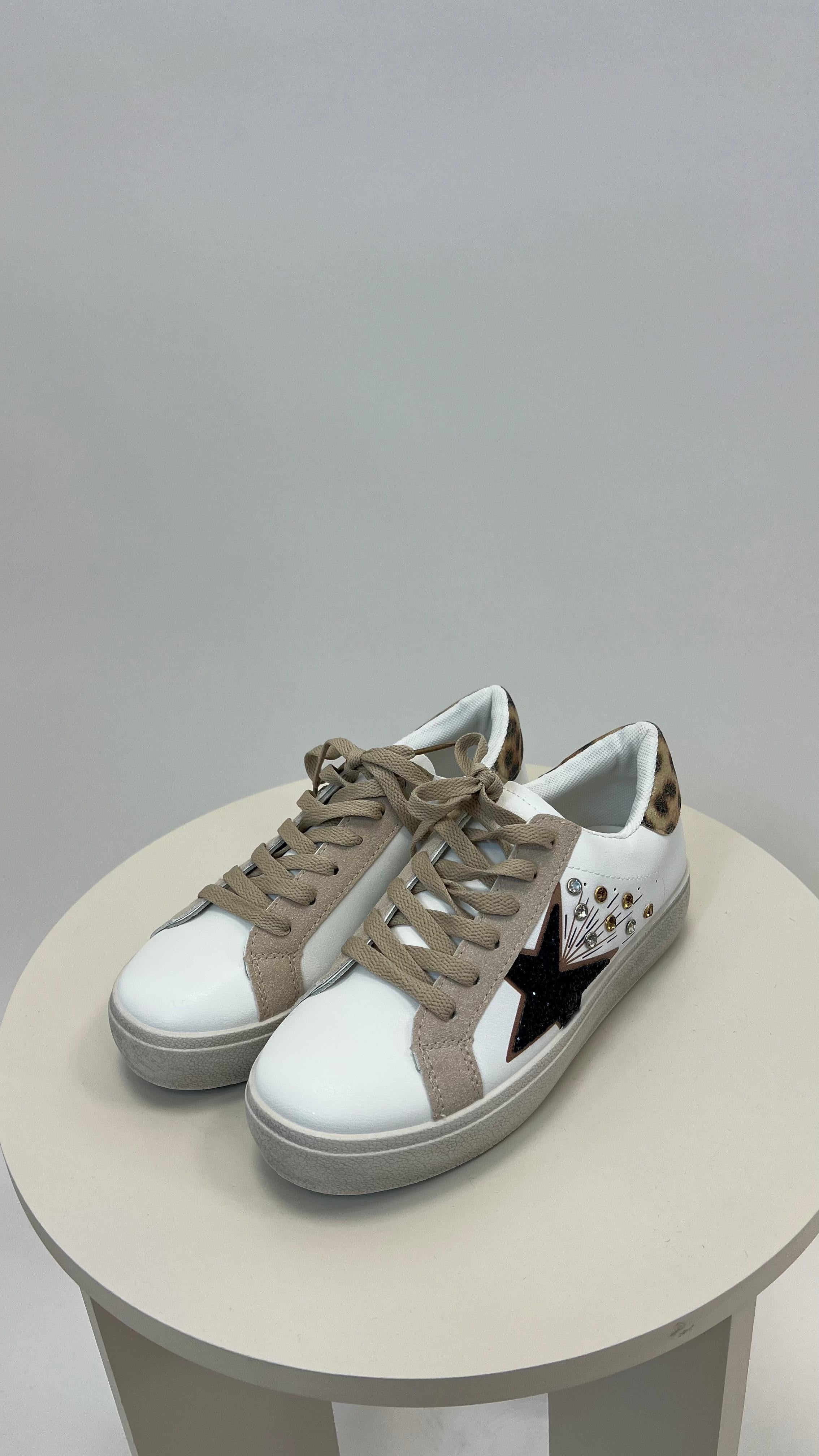 Sneakers Inspo Leopard