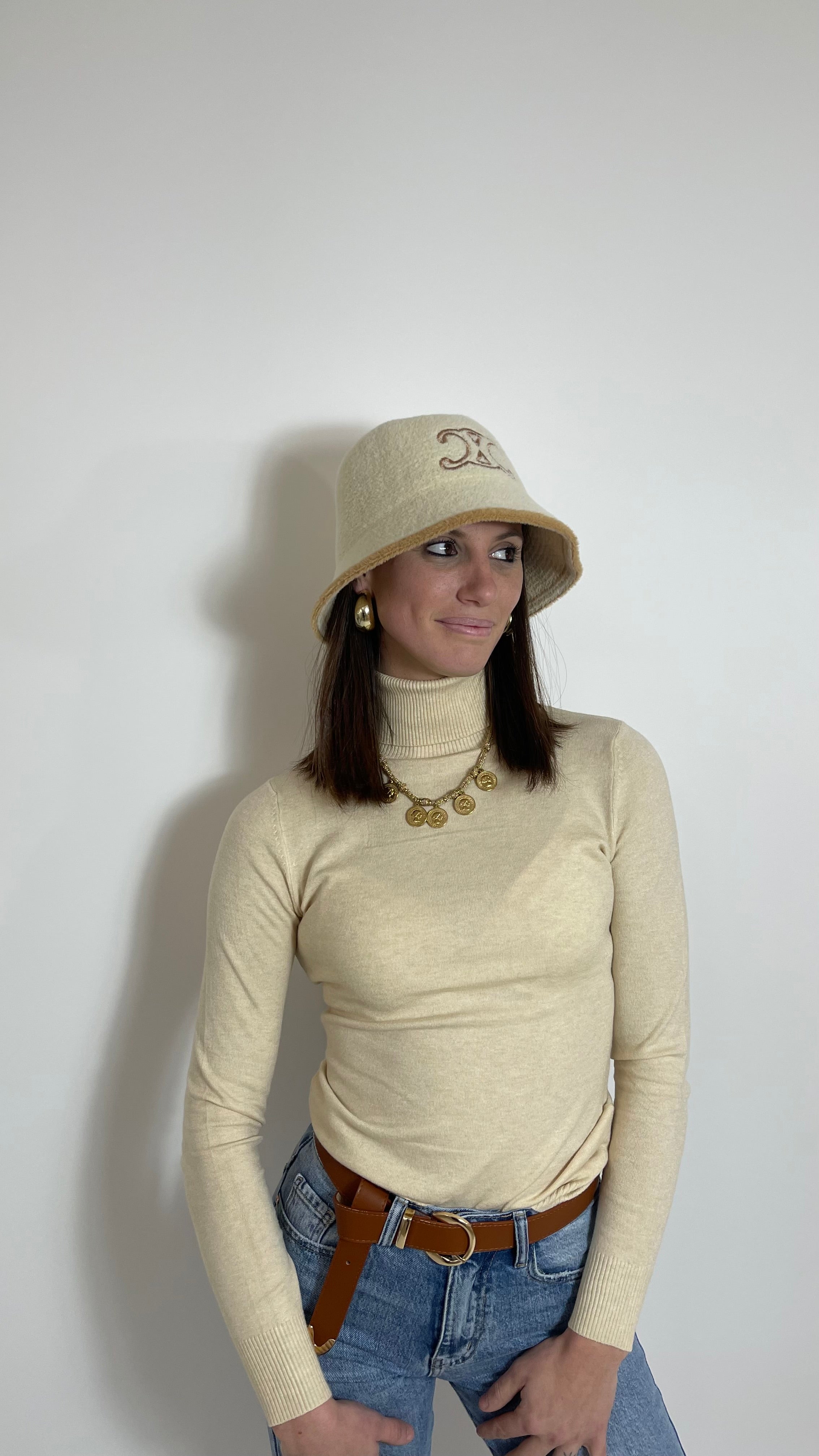 Bucket Hat Inspo C Burro