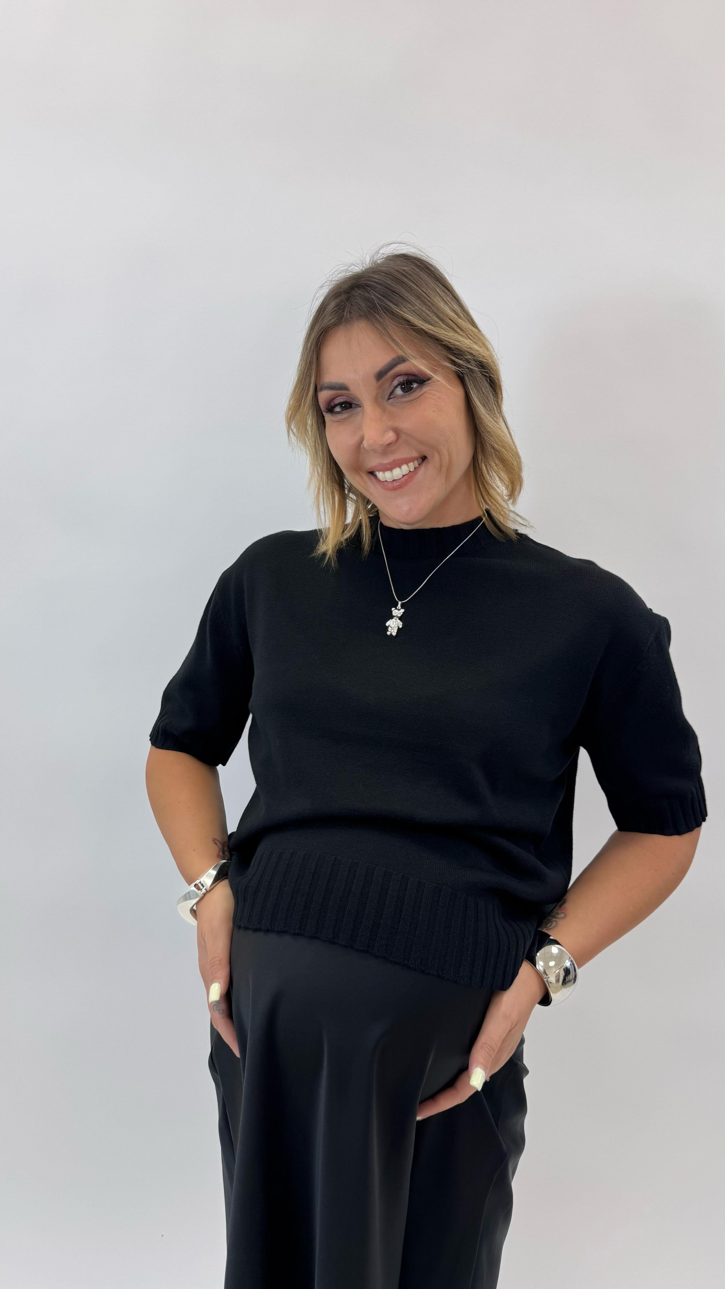 Pull Mezzo Collo Nero