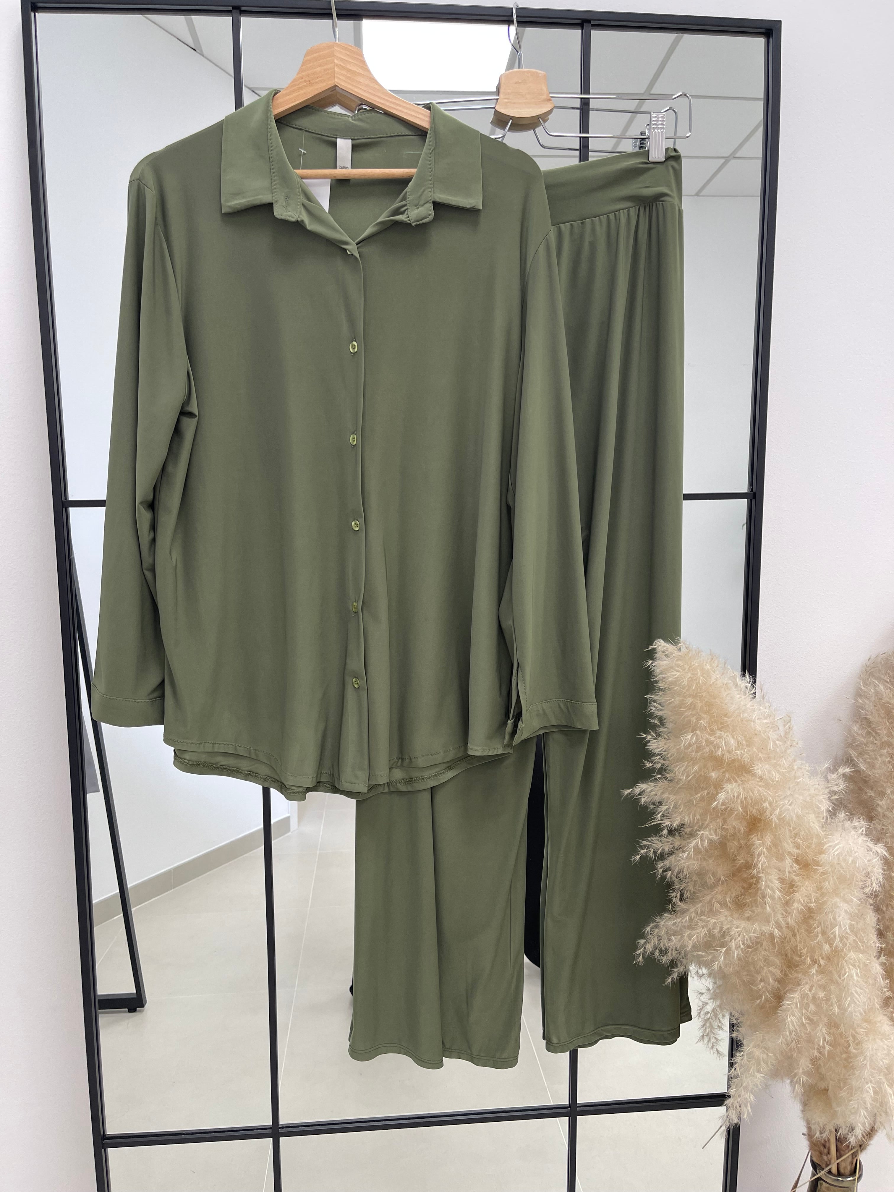 Cordset Olive