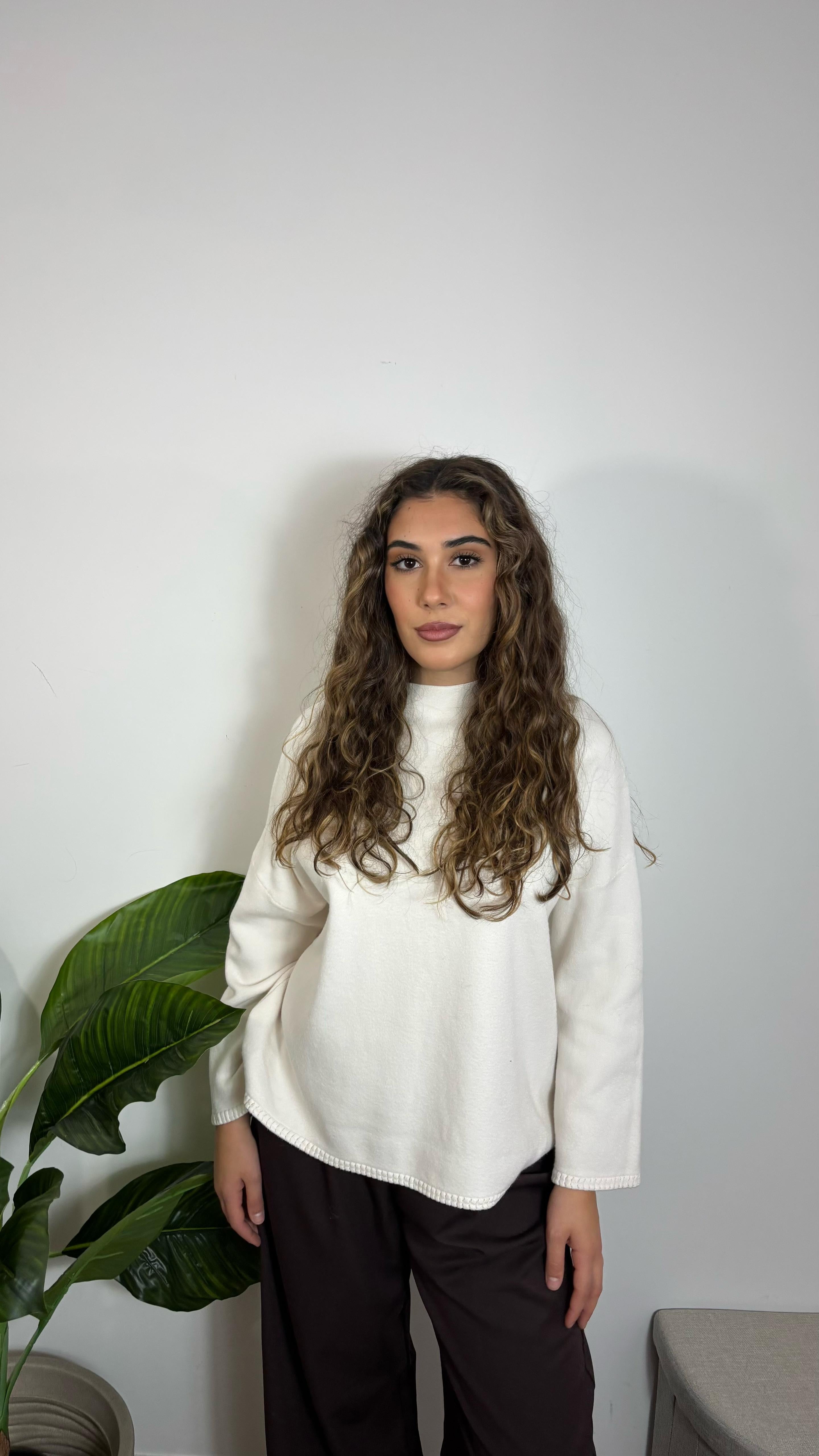 Pull Bordi Lavorati Burro