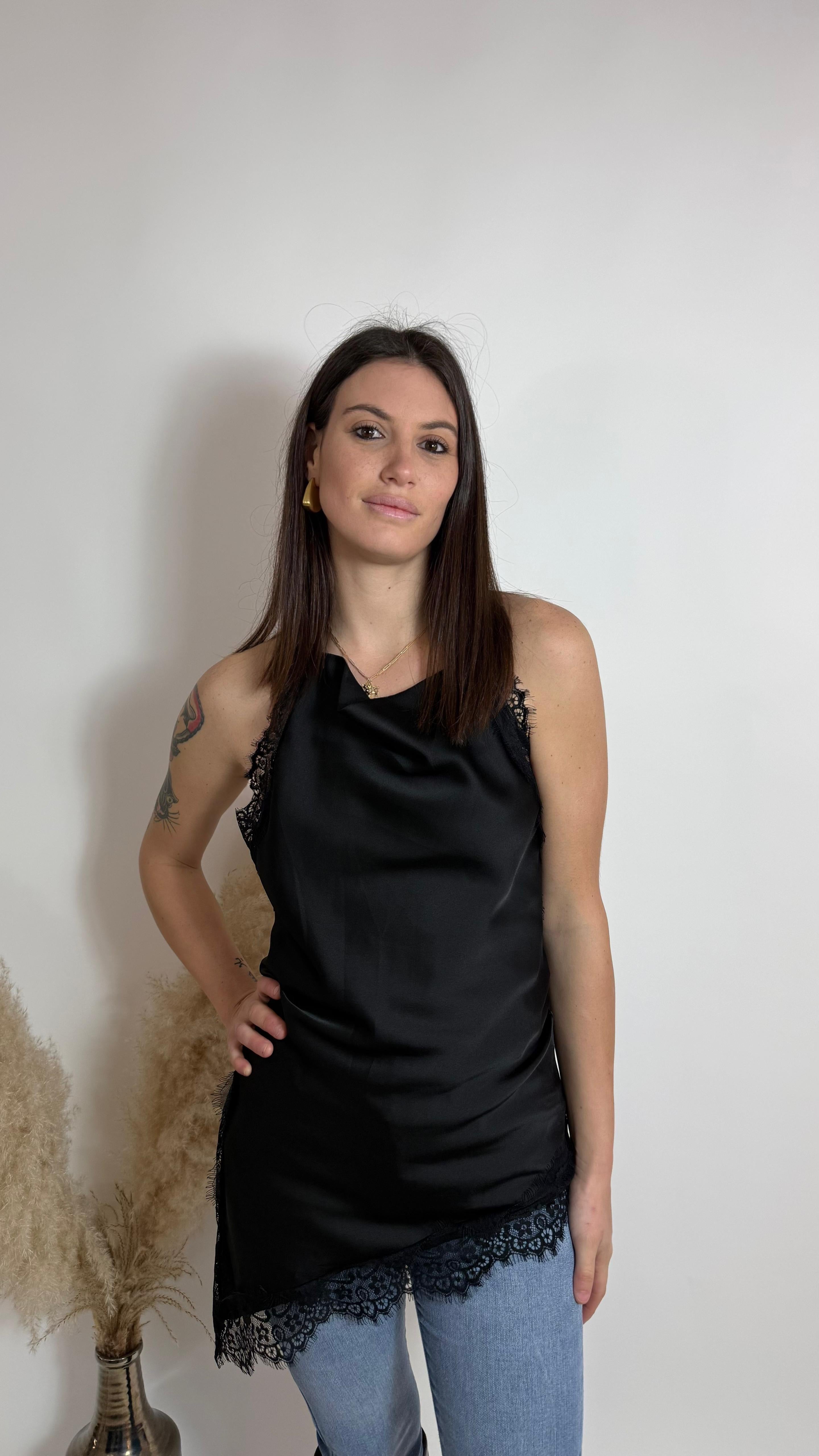 Top America Silk & Lace