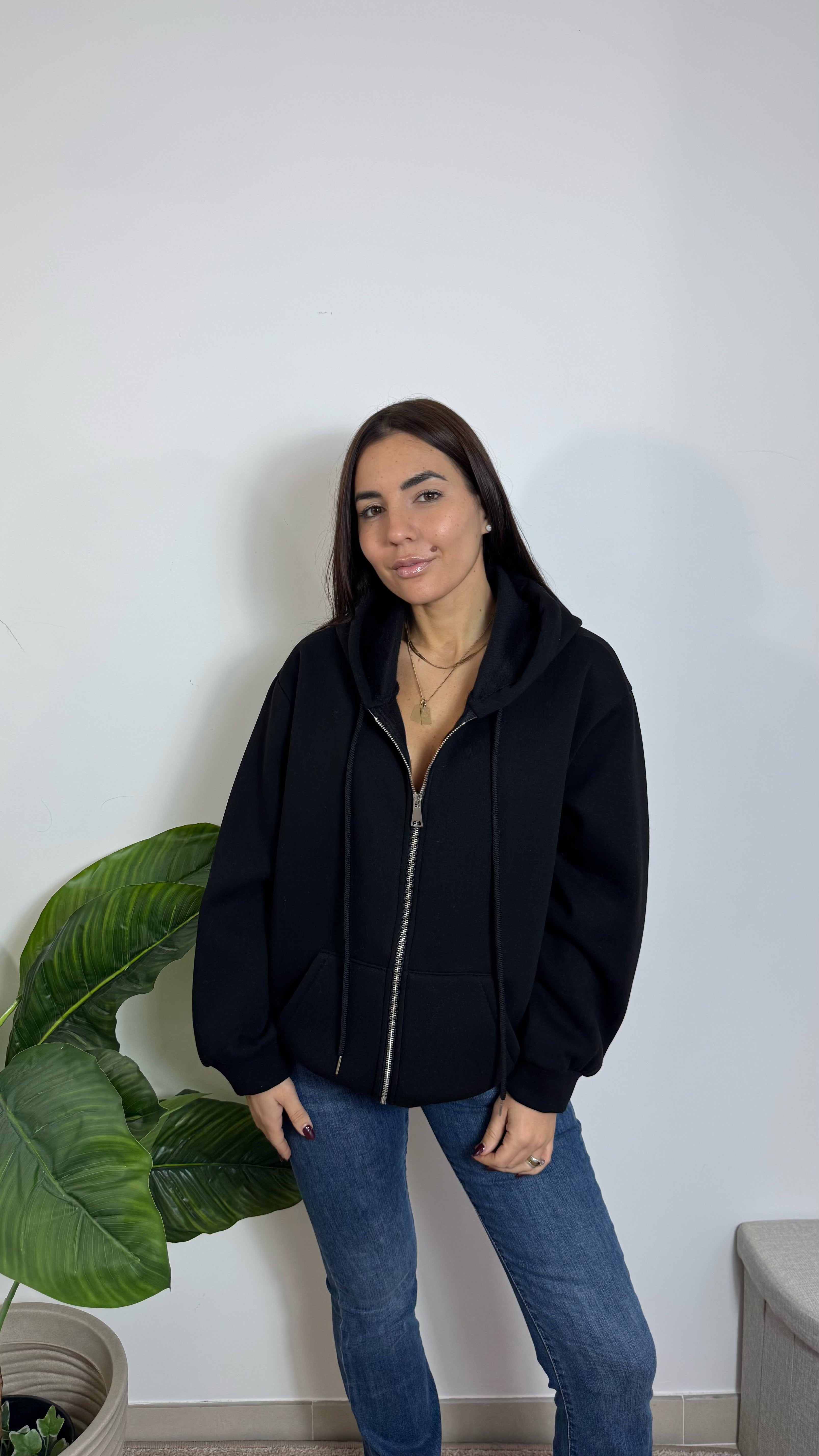 Felpa Puffy Con Zip Nera