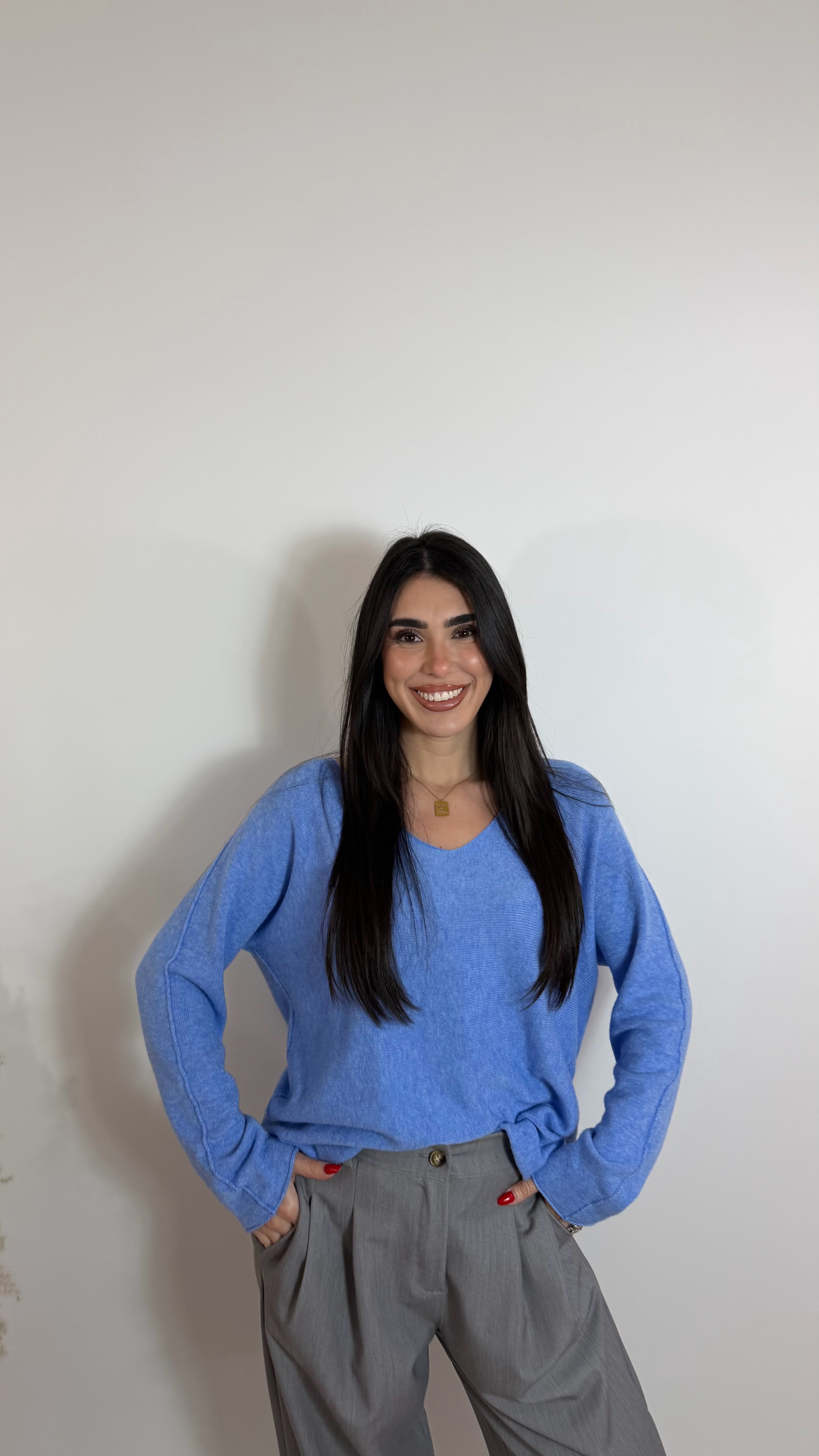 Pull Viscosa Scollo V Celeste