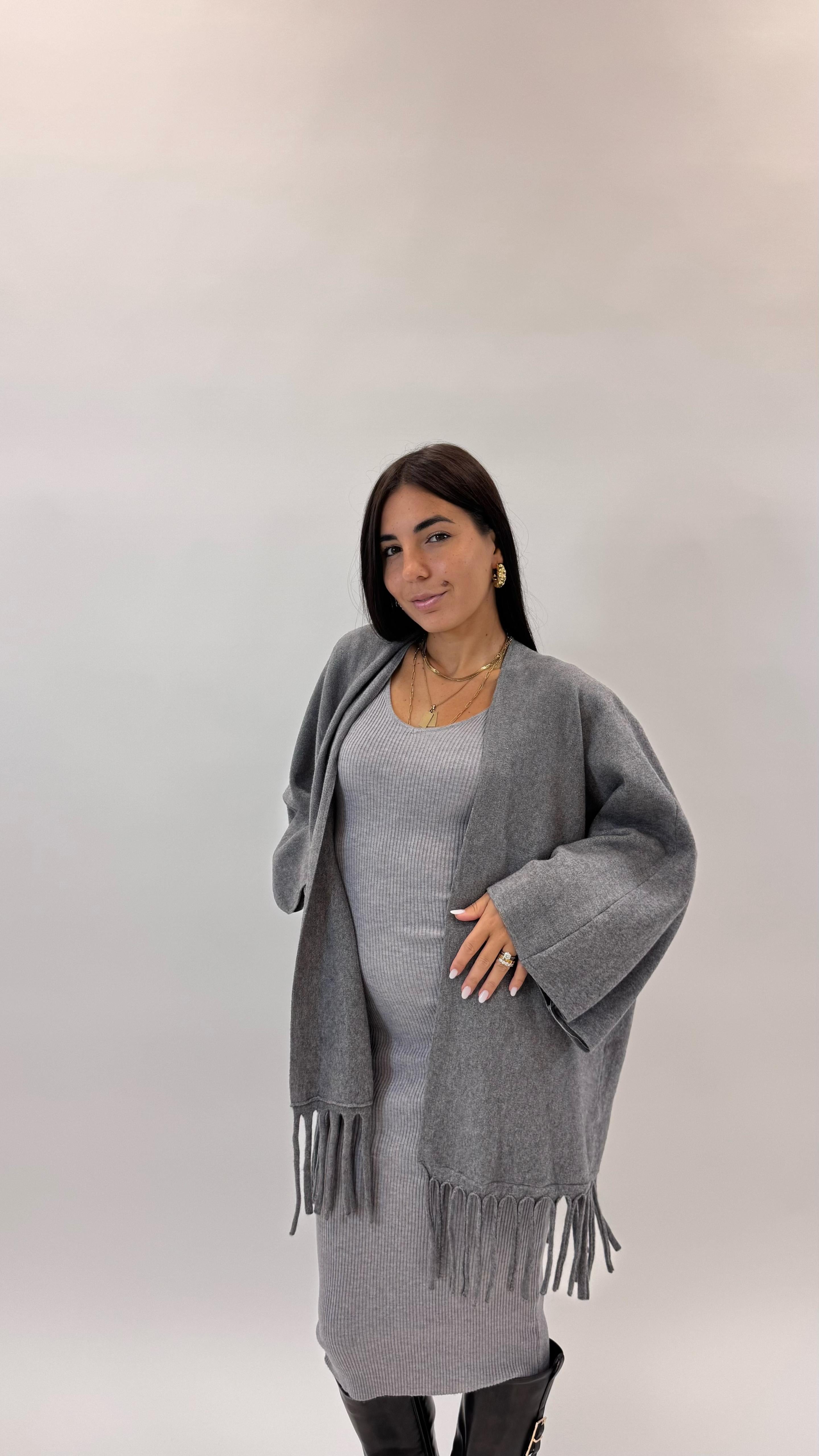 Abito “Non Puoi Farne A Meno”Grigio Perla