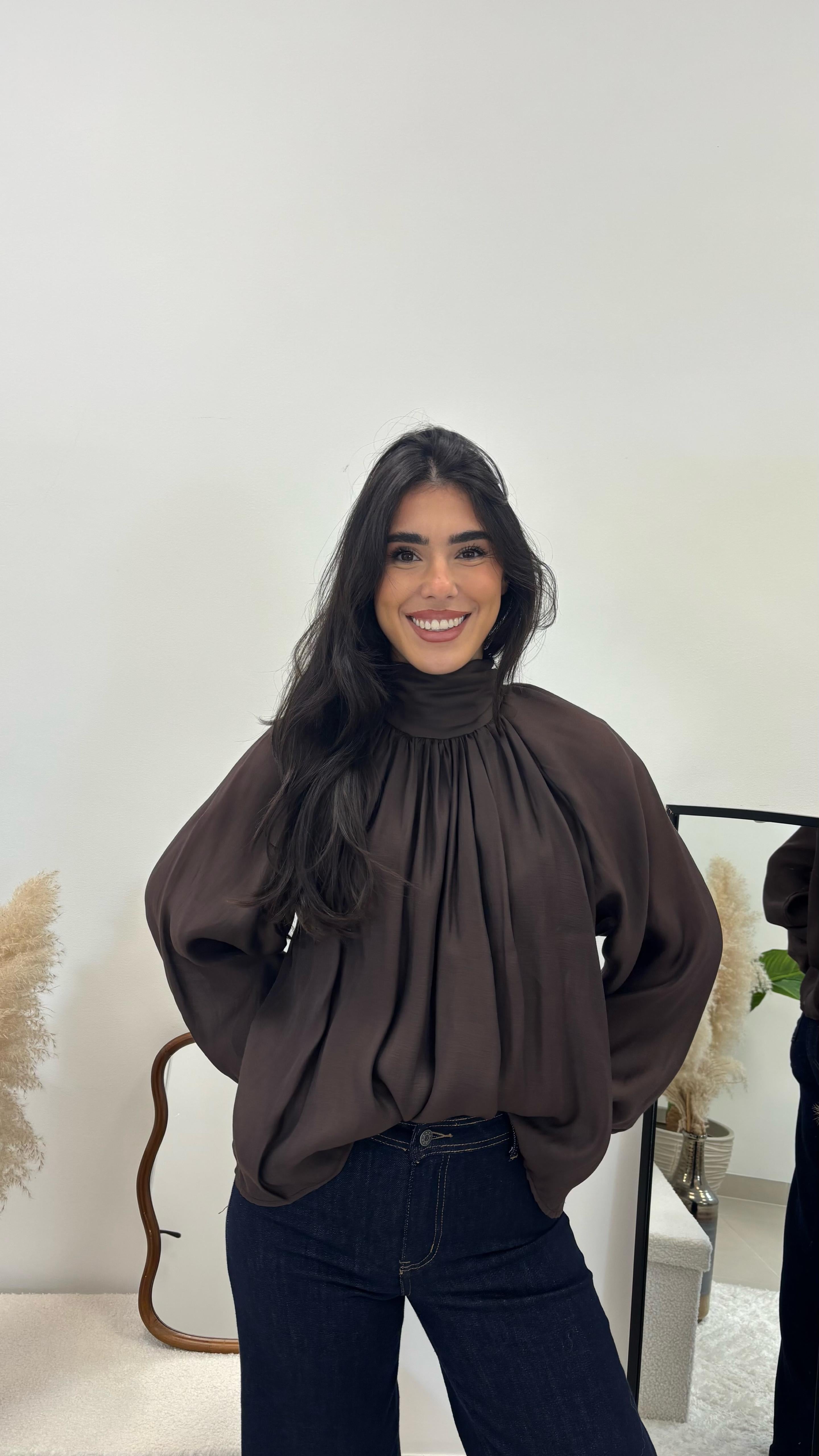 Blusa Satin Mood Choco