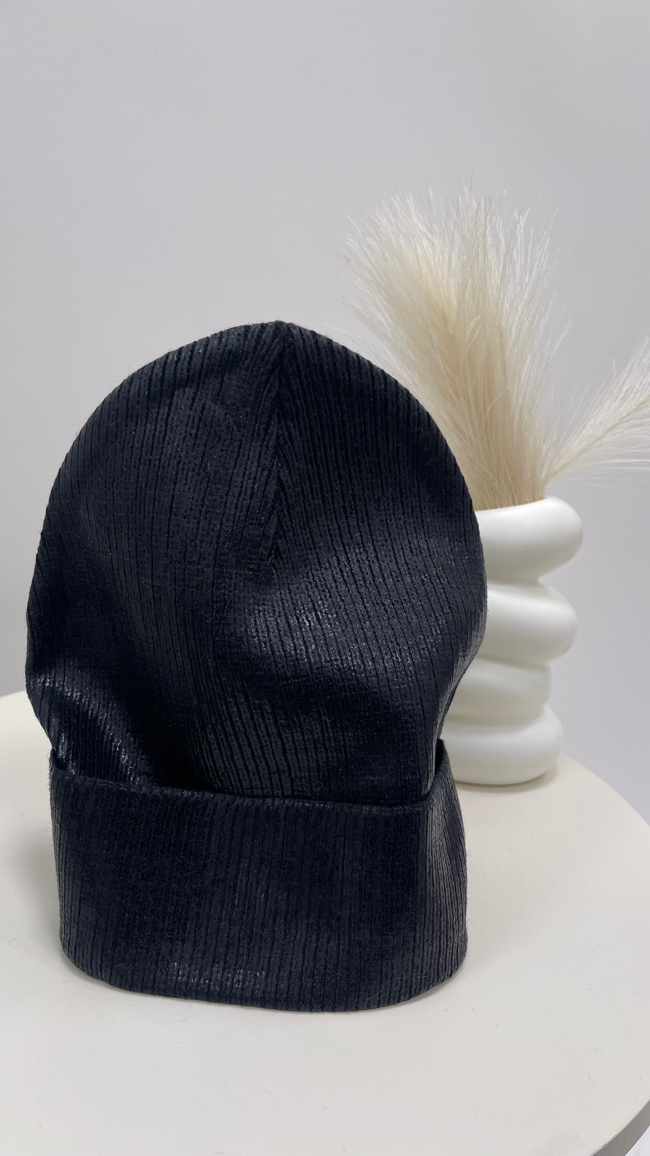 Hat Satin Black