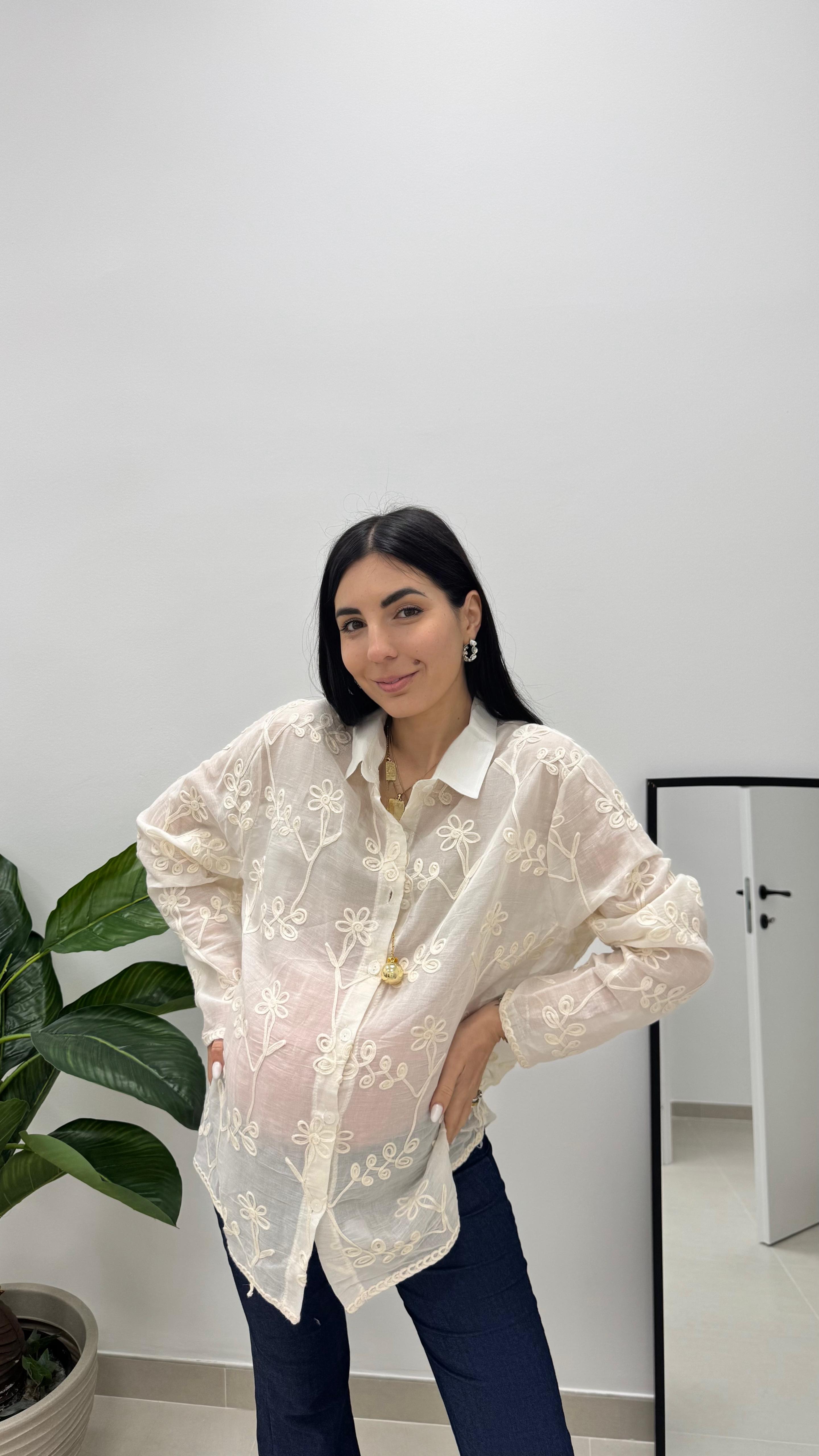 Blusa Ricamata Burro