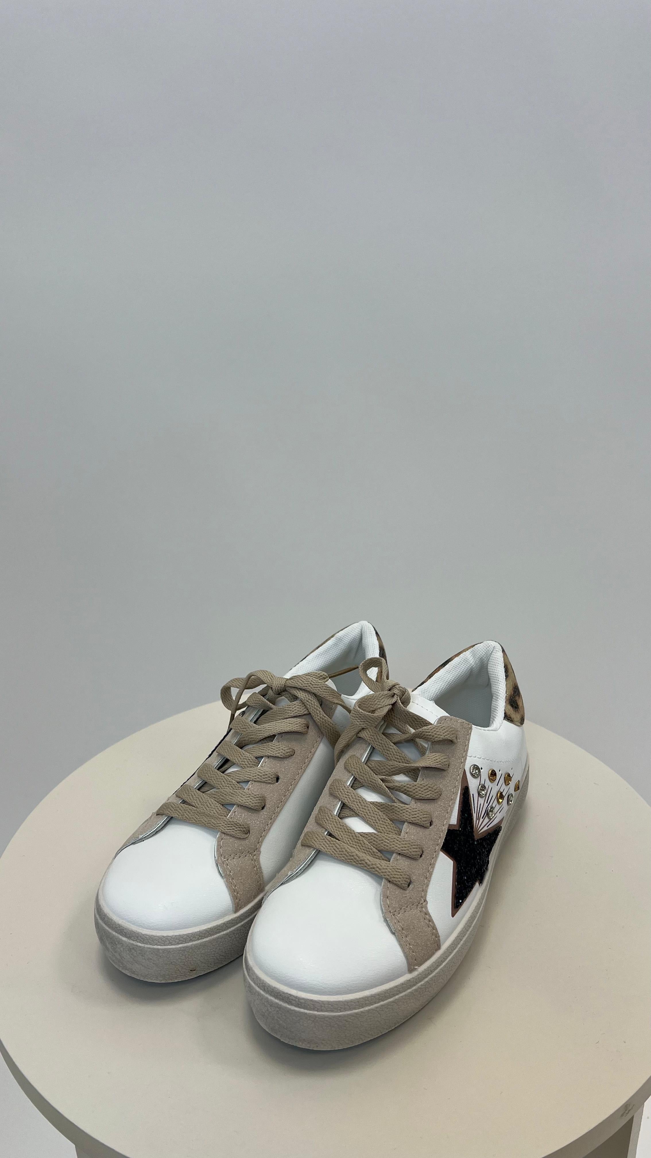 Sneakers Inspo Leopard