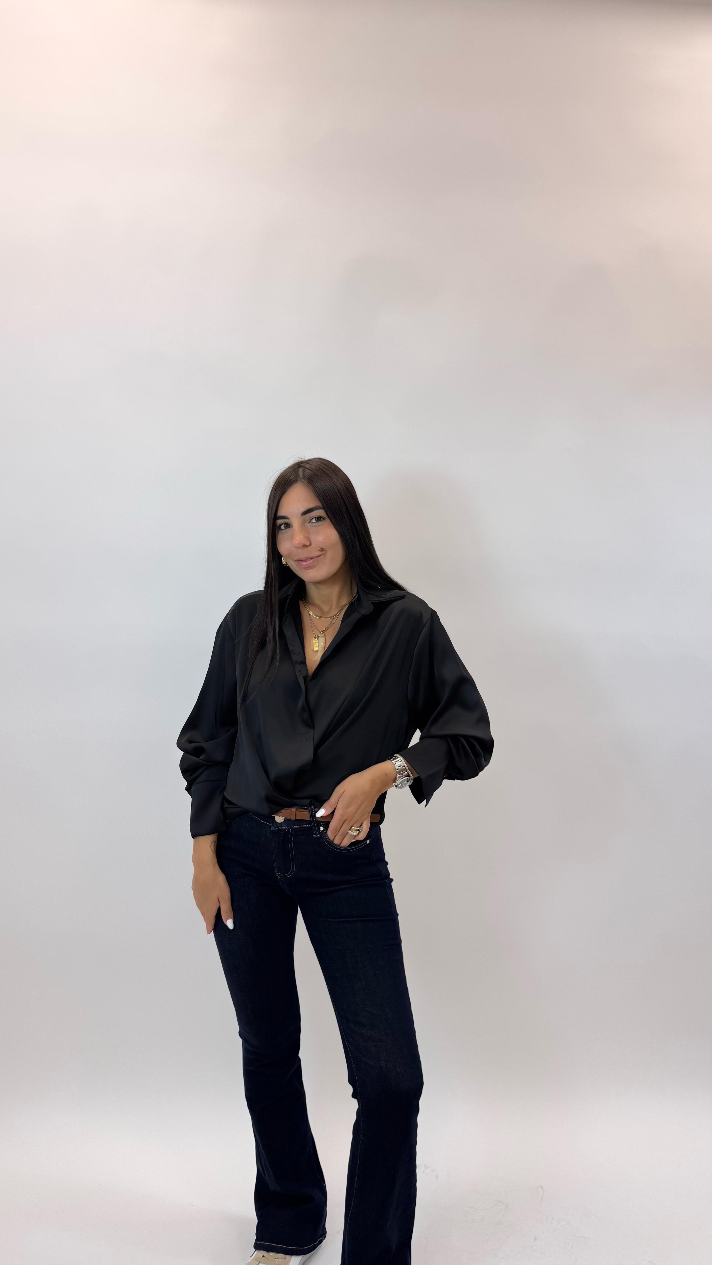 Blusa Silk Nera