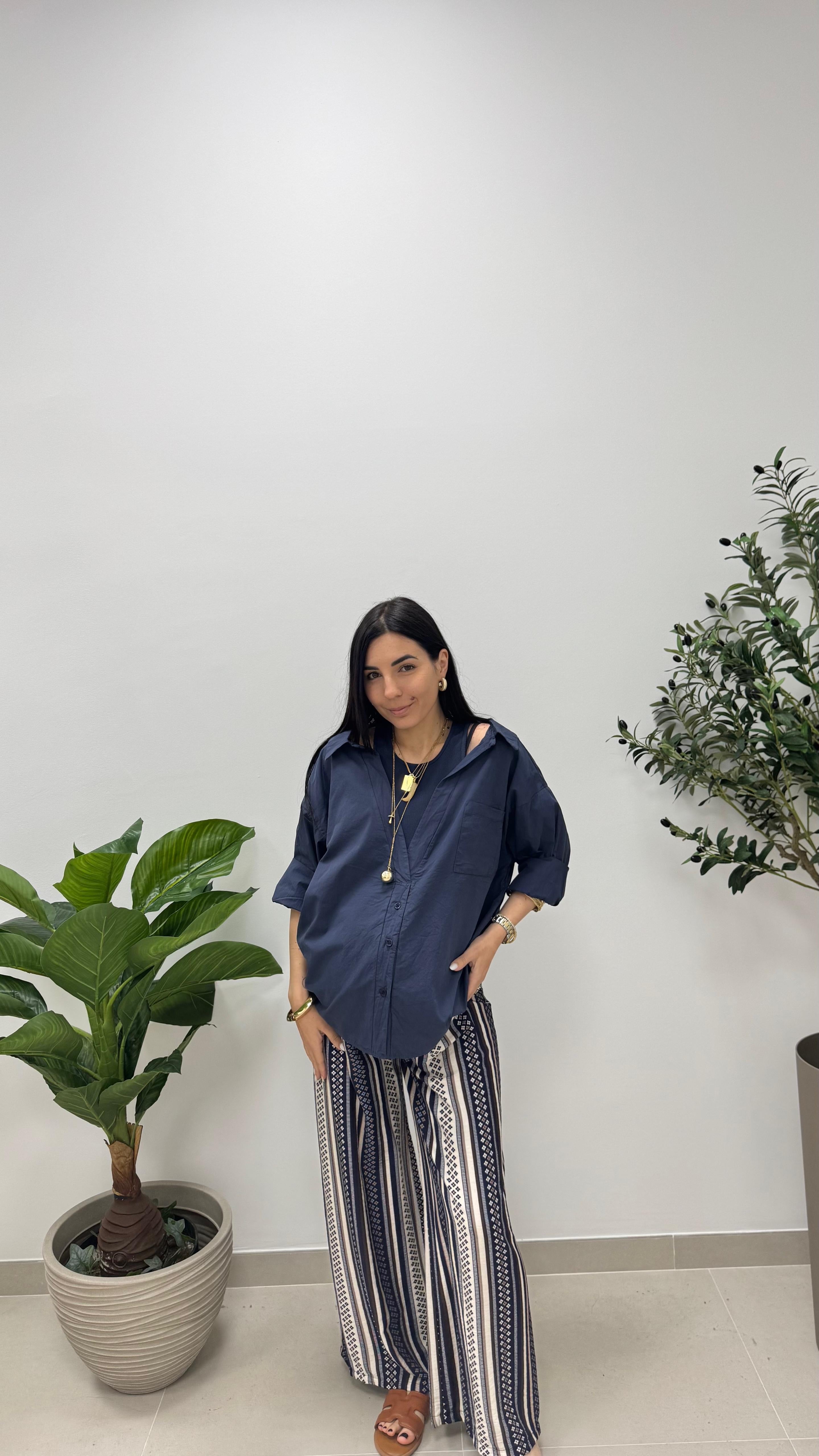 Camicia over Canotta cucita Blu