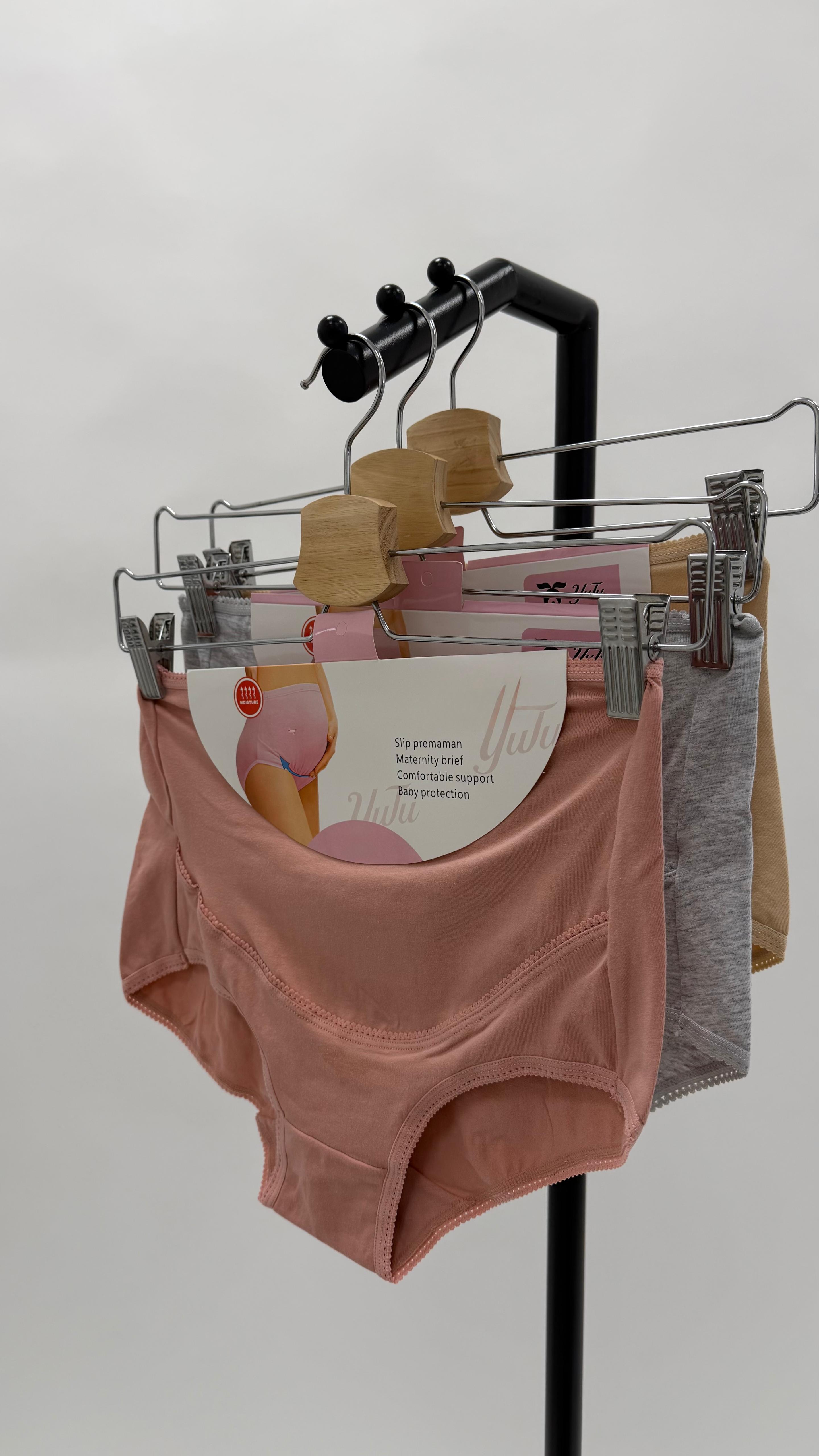 Slip #MomToBeApproved